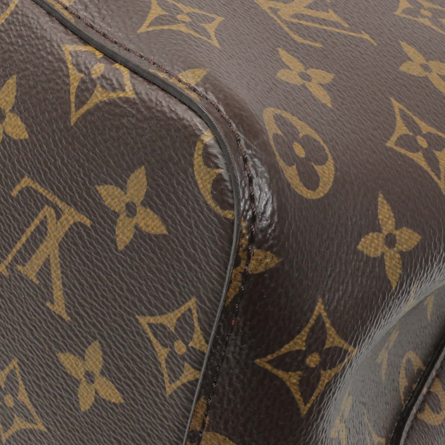 Exclusive Louis Vuitton Monogram Neonoe MM — Alternate View 7