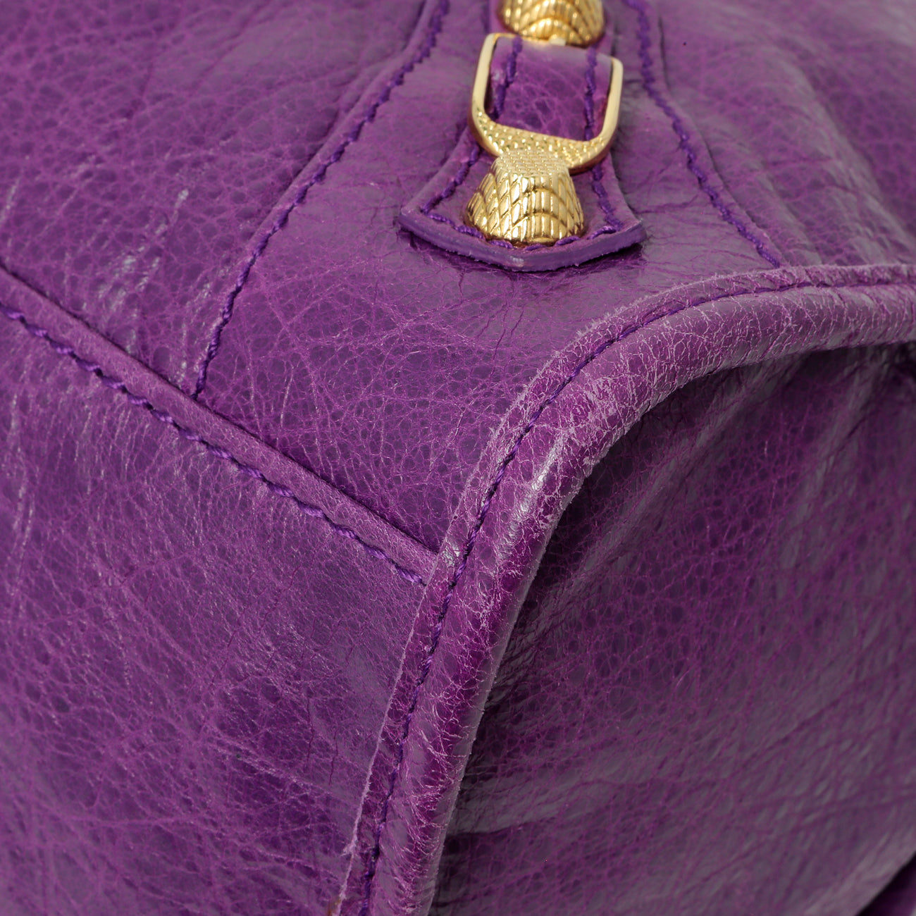 Exclusive Balenciaga Ultraviolet Agneau Giant 12 City — Detail View