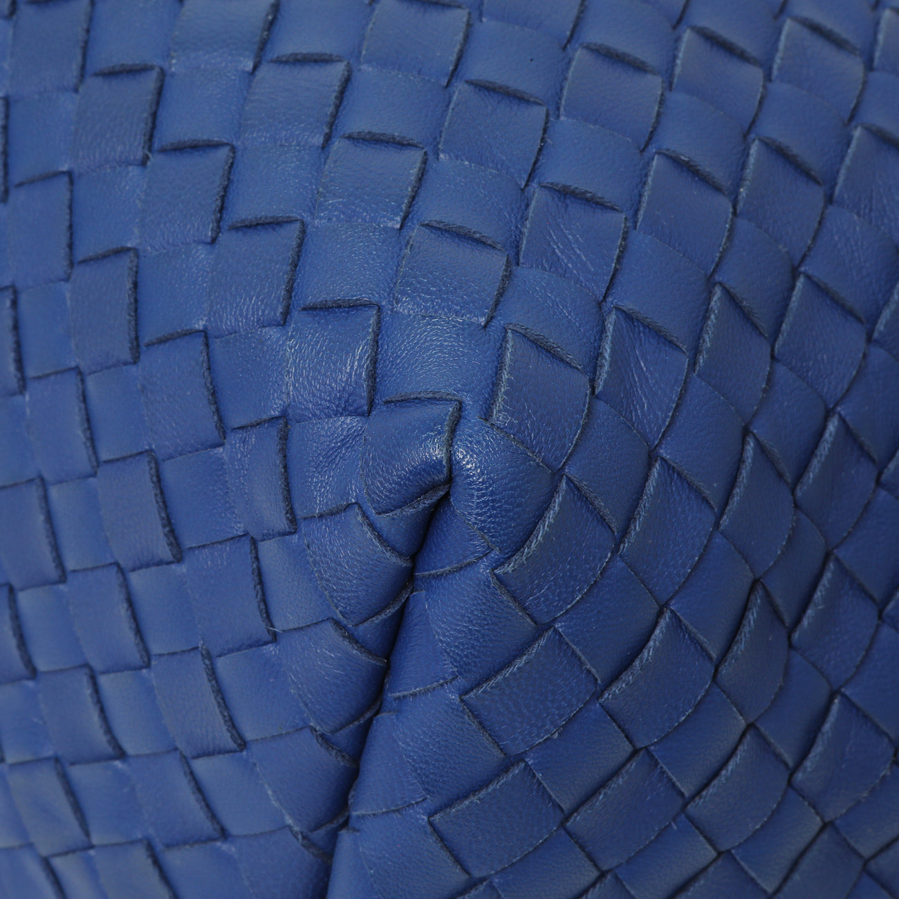 Exclusive Bottega Veneta Blue Nappa Intrecciato Medium Garda Bag — Alternate View 7