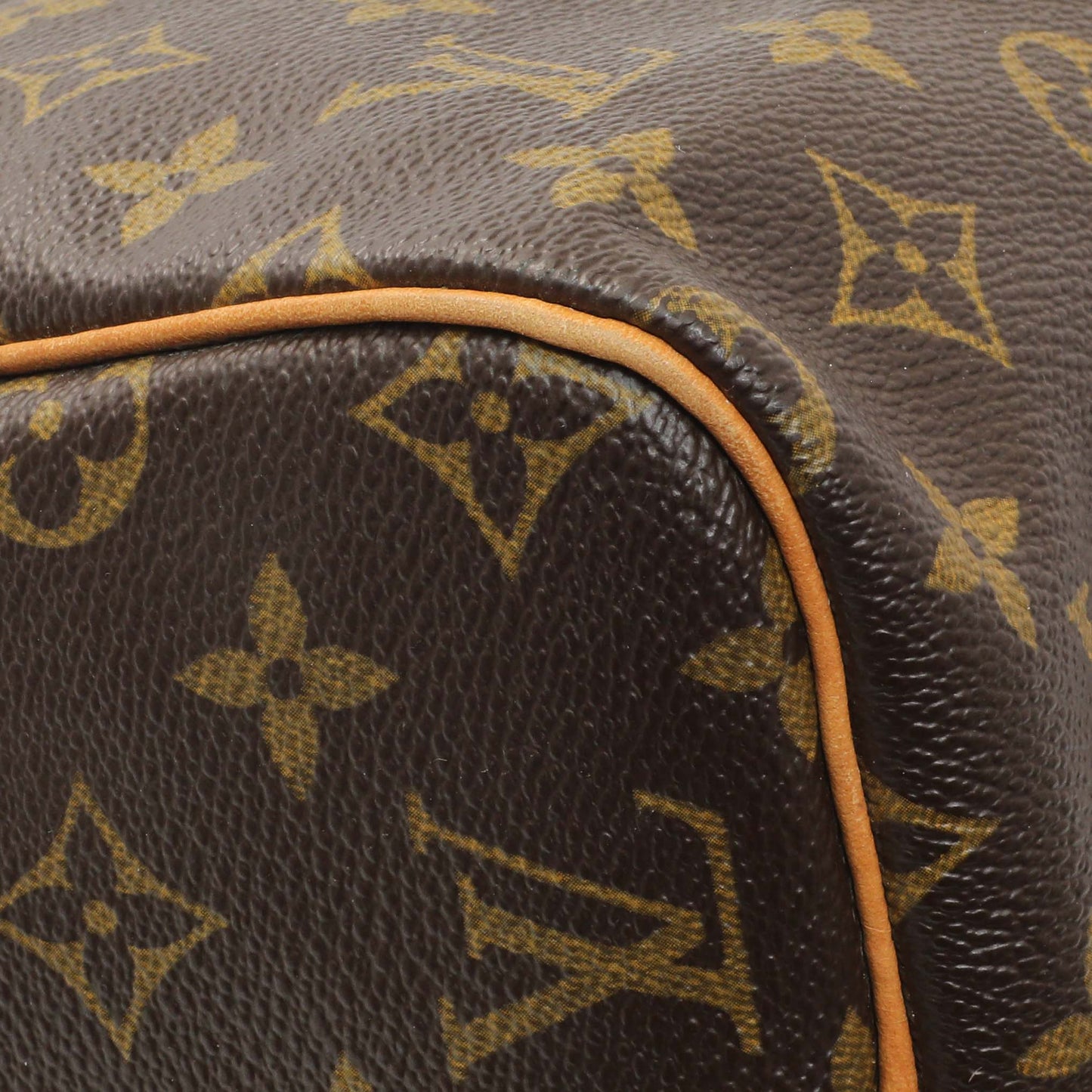 Exclusive Louis Vuitton Monogram Speedy 30 — Top View