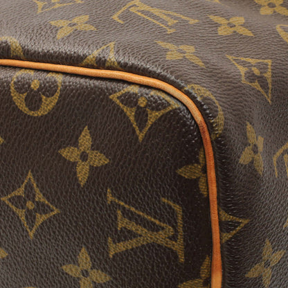 Exclusive Louis Vuitton Monogram Speedy 30 — Lifestyle View