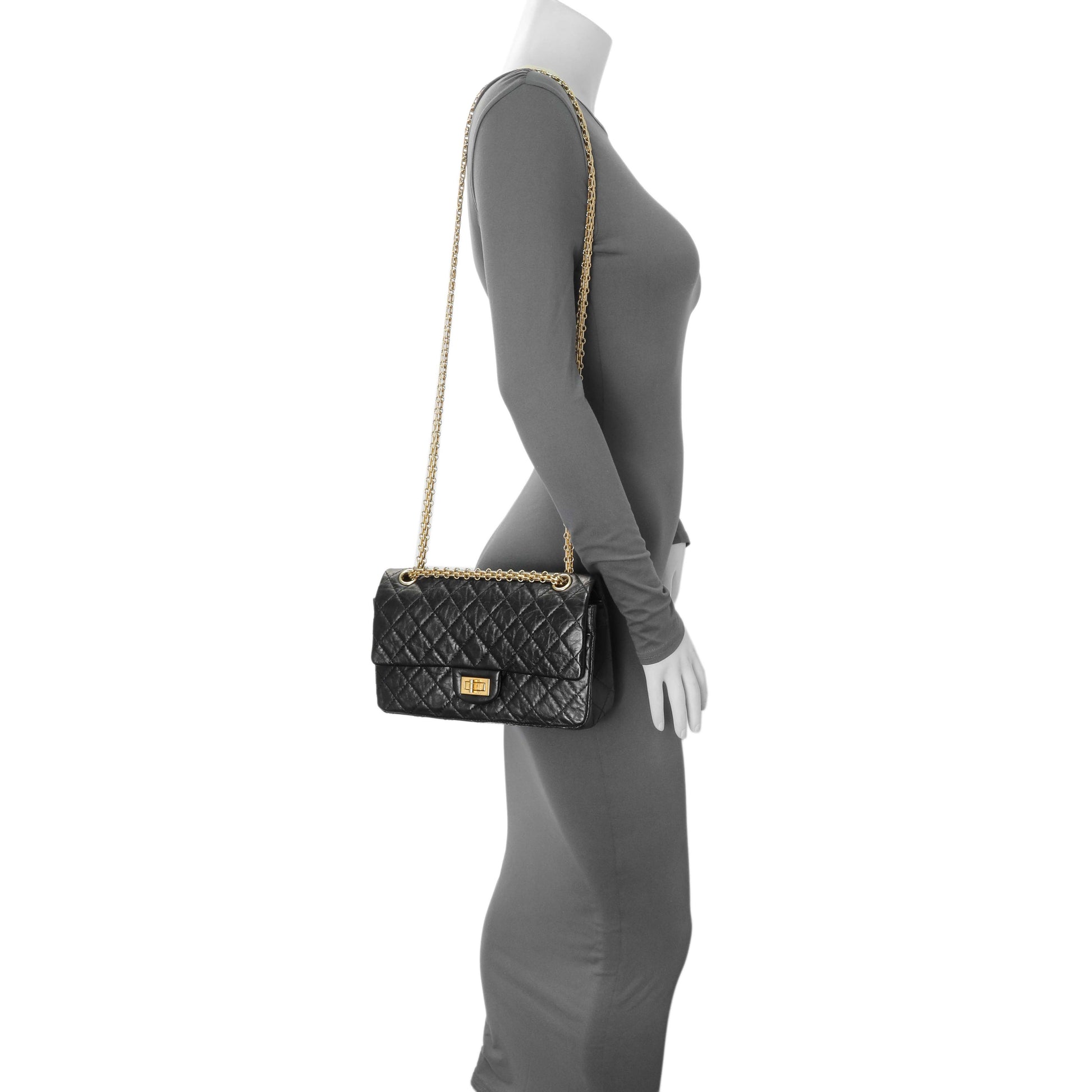 Exclusive Chanel Black Quilted Aged Calfskin 2.55 Reissue 225 Flap — Alternate View 7