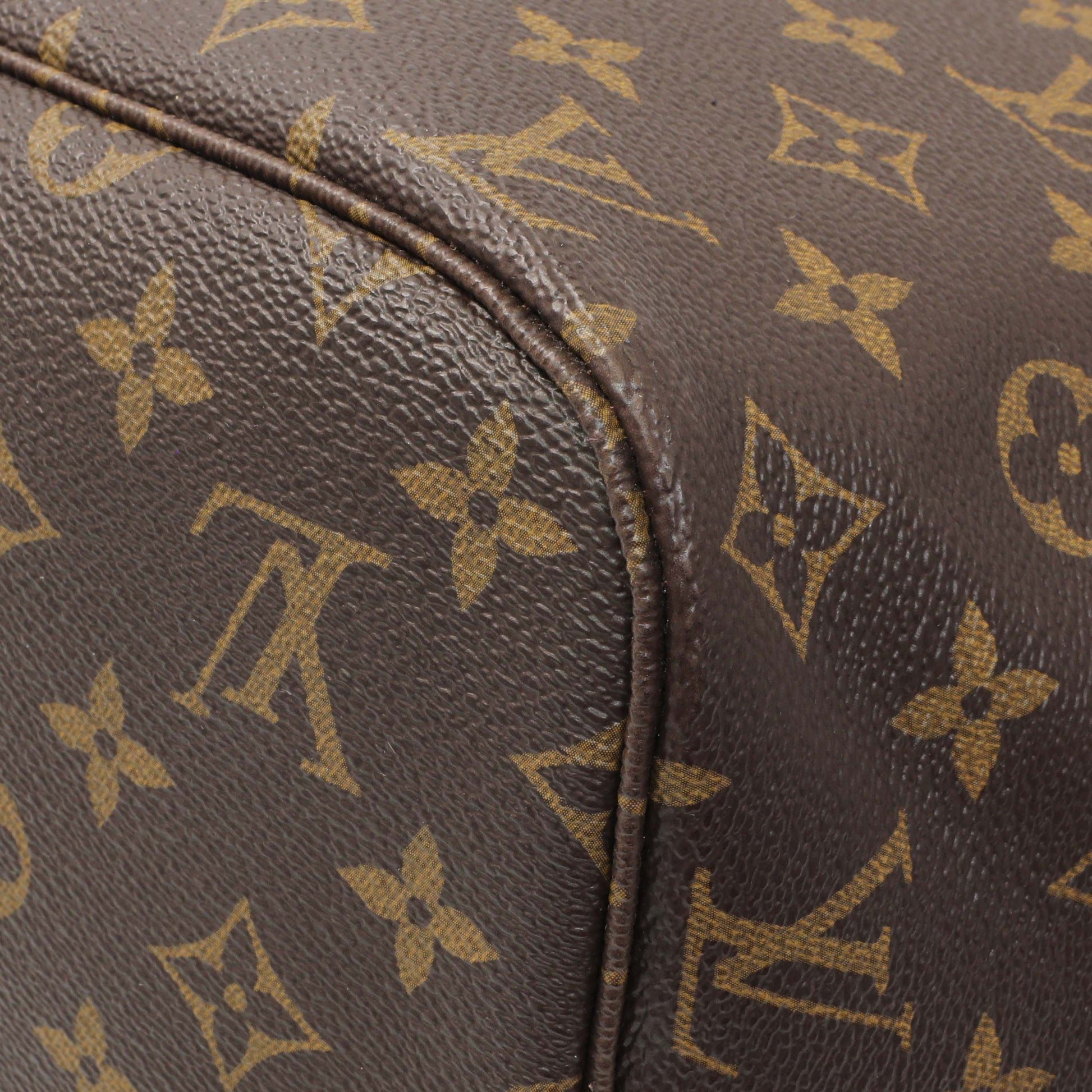 Exclusive Louis Vuitton Monogram Neverfull MM — Alternate View 7