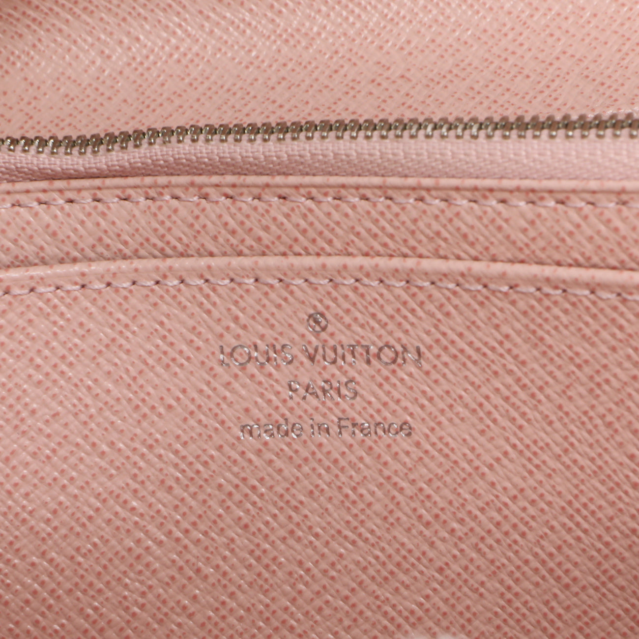 Exclusive Louis Vuitton Rose Ballerine Epi Twist Wallet — Detail View