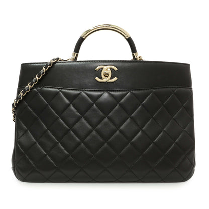 Exclusive Chanel Black Quilted Lambskin Large Carry Chic Shopping Tote — Front View