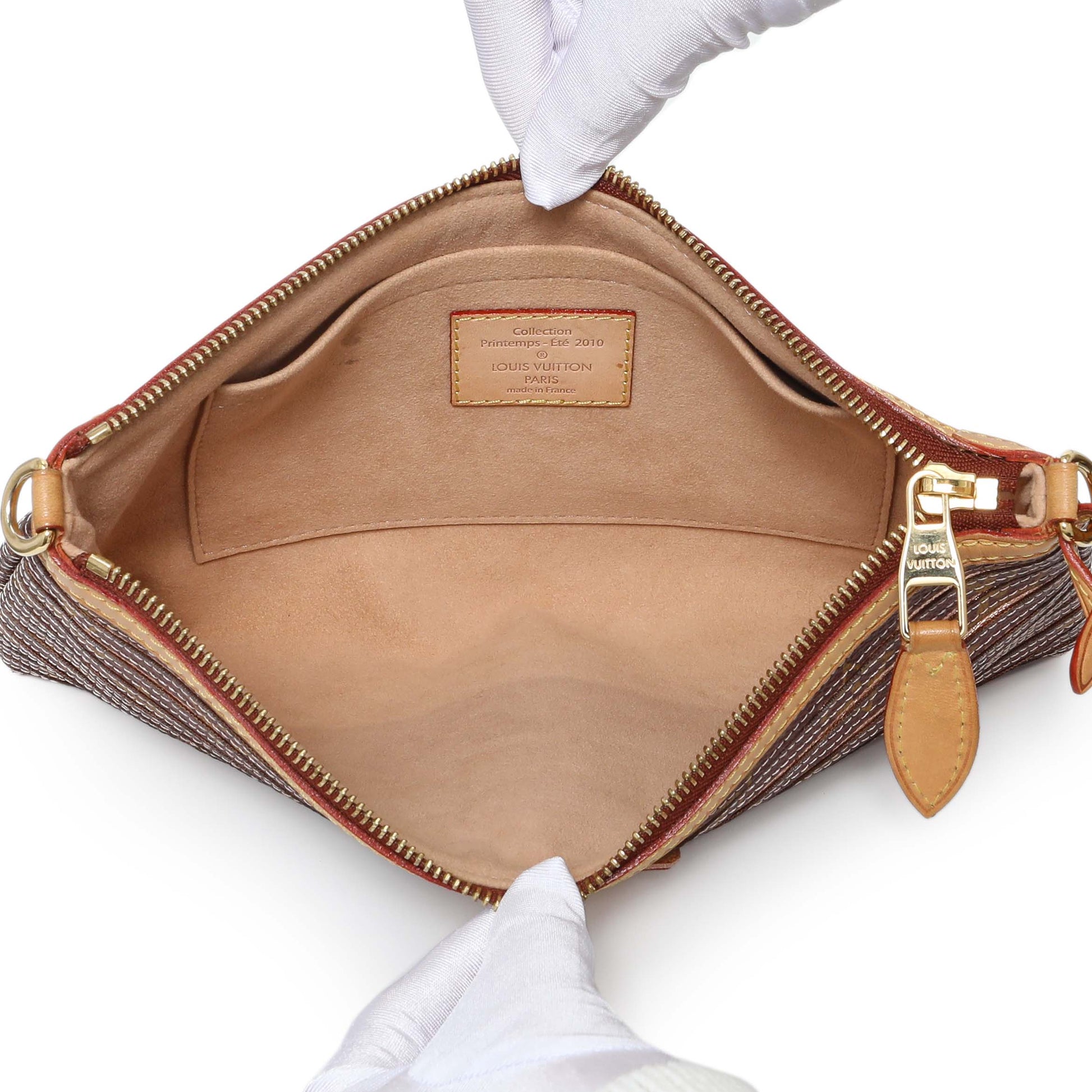 Exclusive Louis Vuitton Peach Monogram Eden Zoe Pochette — Top View