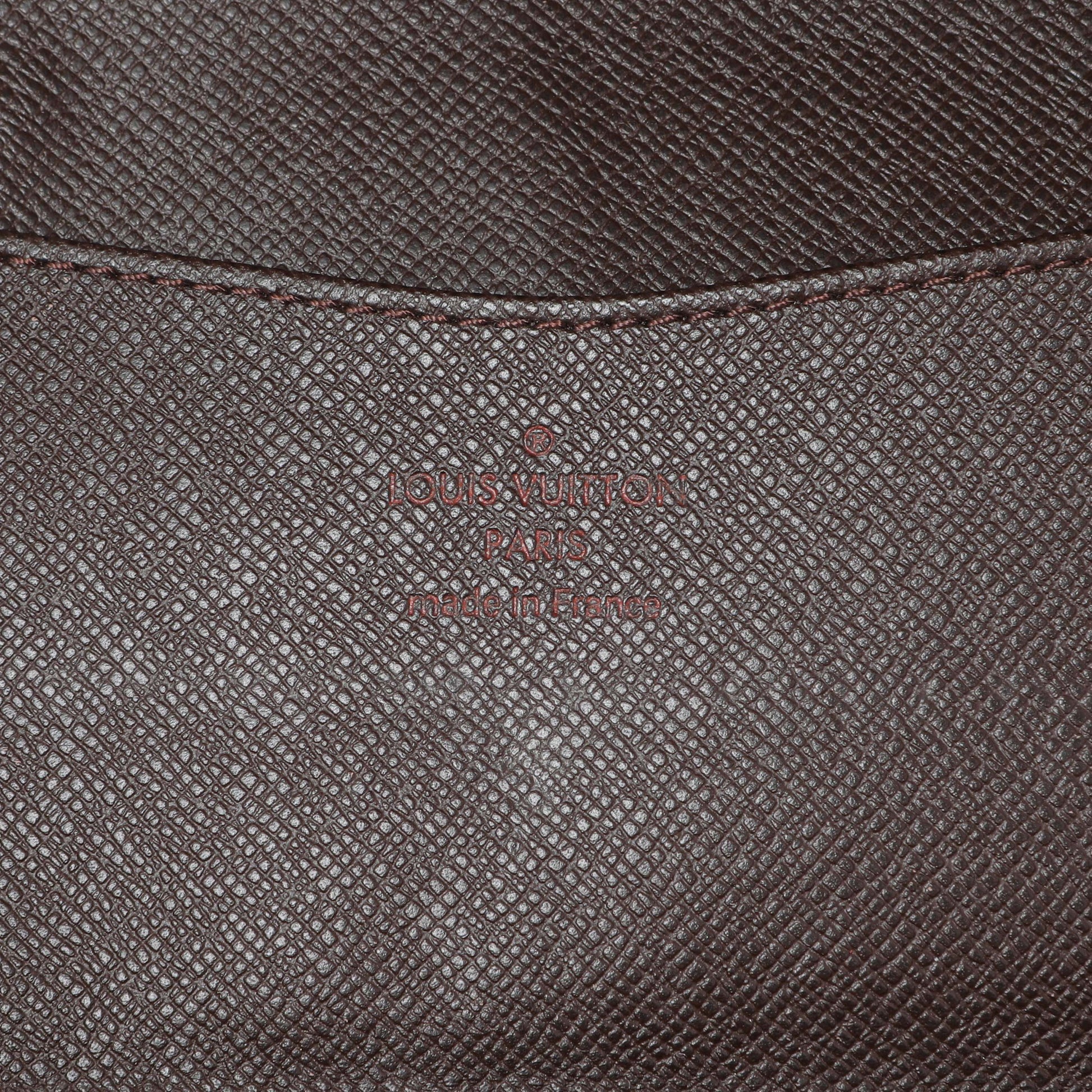 Exclusive Louis Vuitton Damier Ebene Josephine Wallet — Detail View