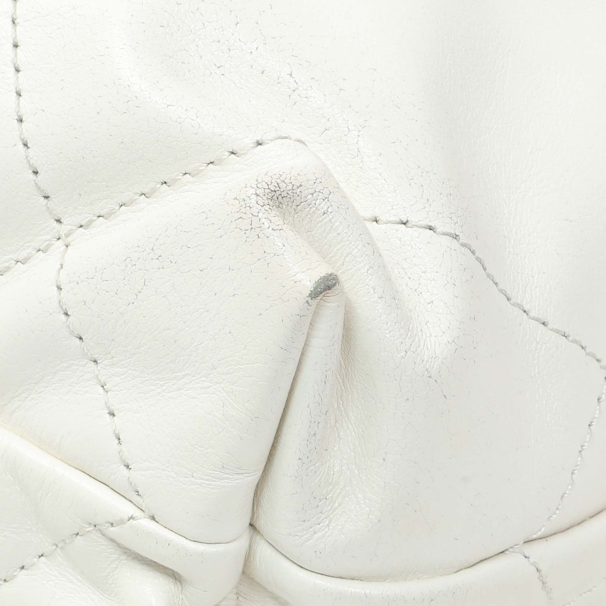 Exclusive Chanel White Shiny Calfskin Quilted Mini Chanel 22 — Alternate View 7