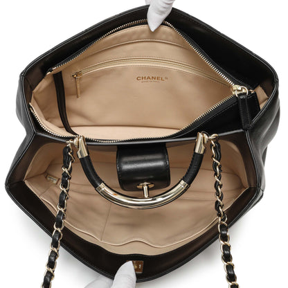 Exclusive Chanel Black Quilted Lambskin Large Carry Chic Shopping Tote — Top View