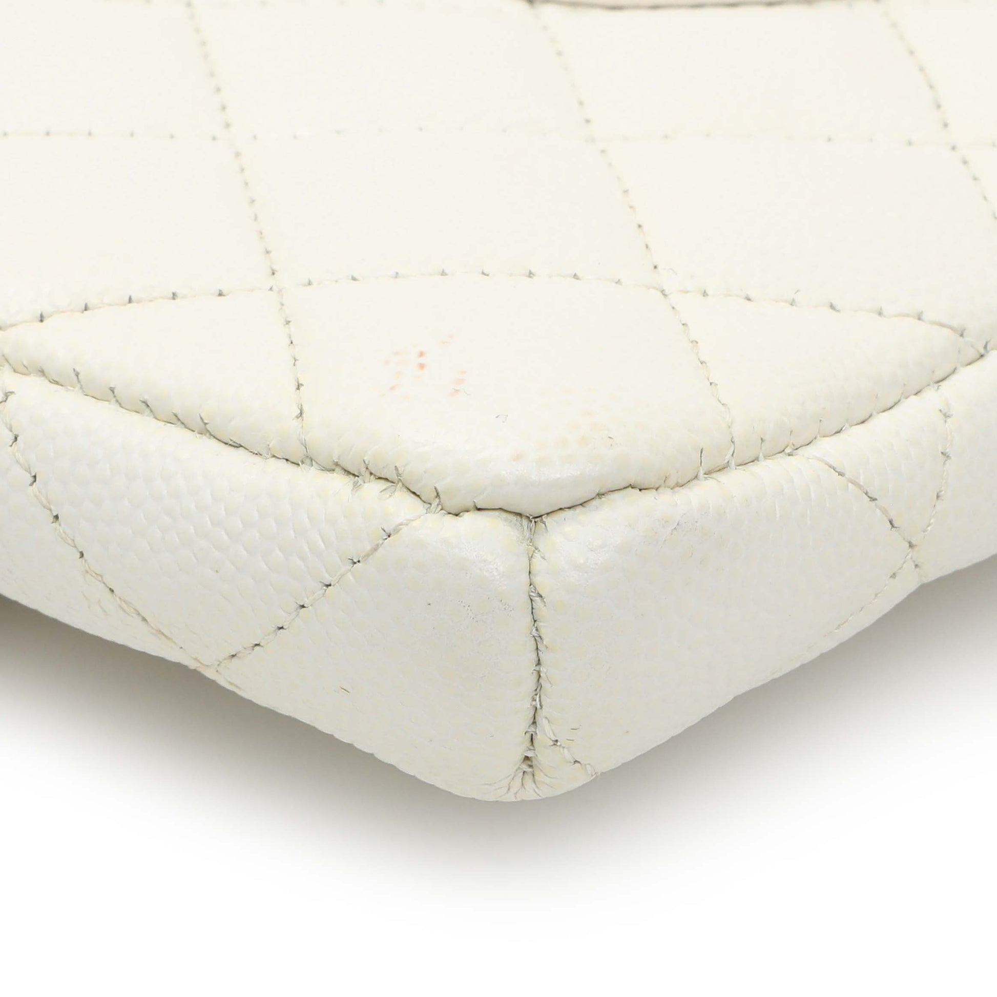 Exclusive Chanel White Quilted Caviar Flap Clutch — Lifestyle View