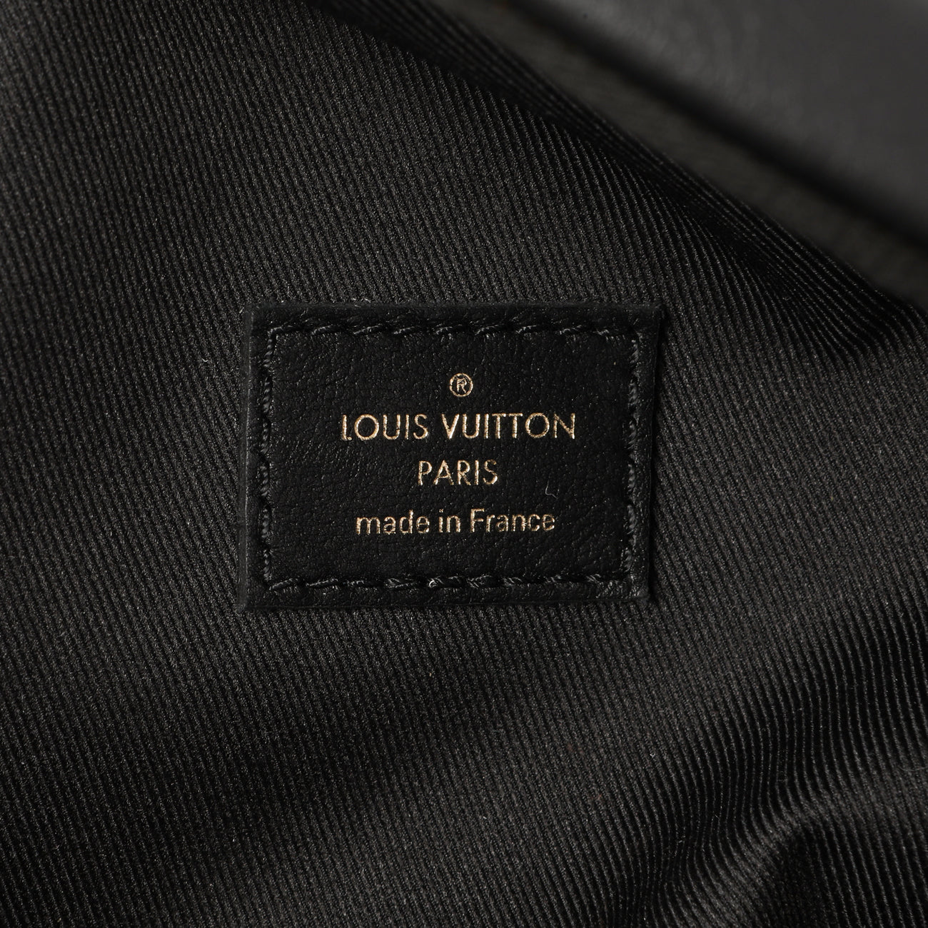 Exclusive Louis Vuitton Black Quilted Calfskin New Wave Bumbag — Detail View