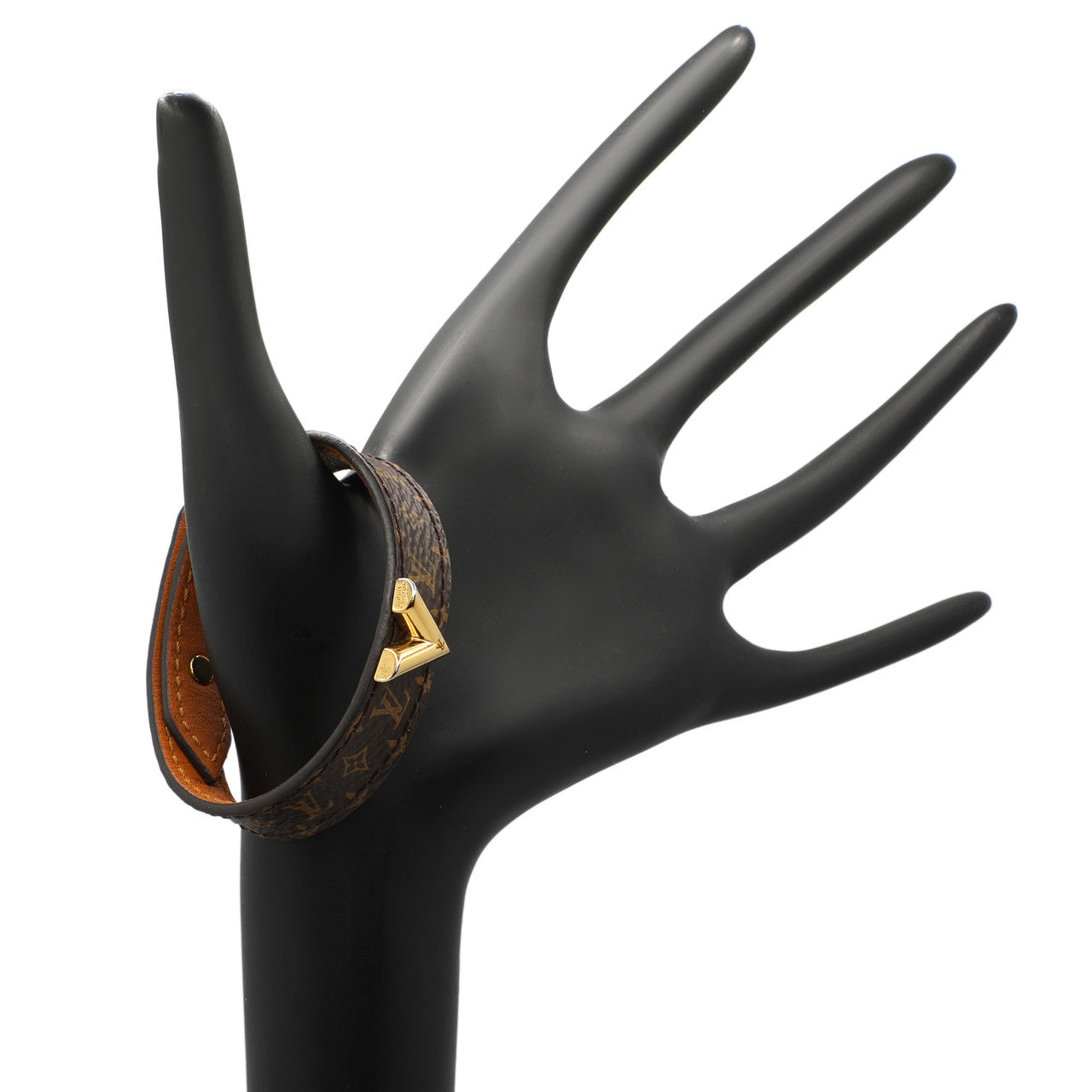 Exclusive Louis Vuitton Monogram Essential V Bracelet — Detail View