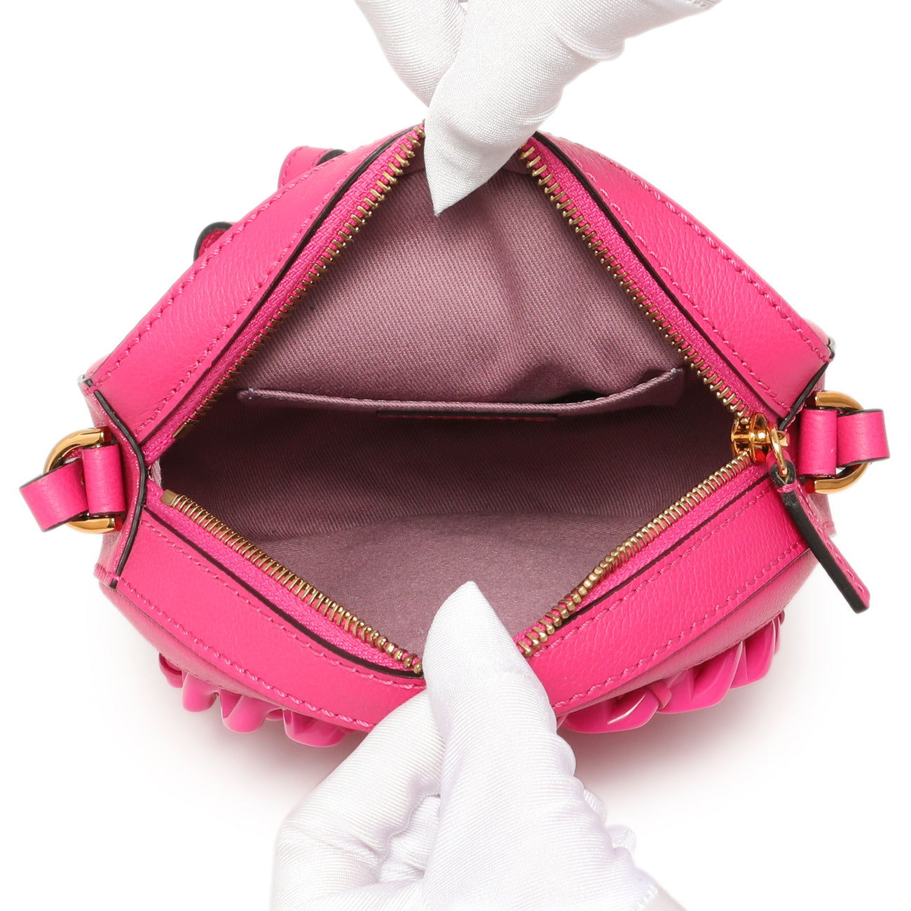 Exclusive Versace Fuchsia Calfskin La Medusa Mini Round Disco Chain Crossbody Bag — Detail View