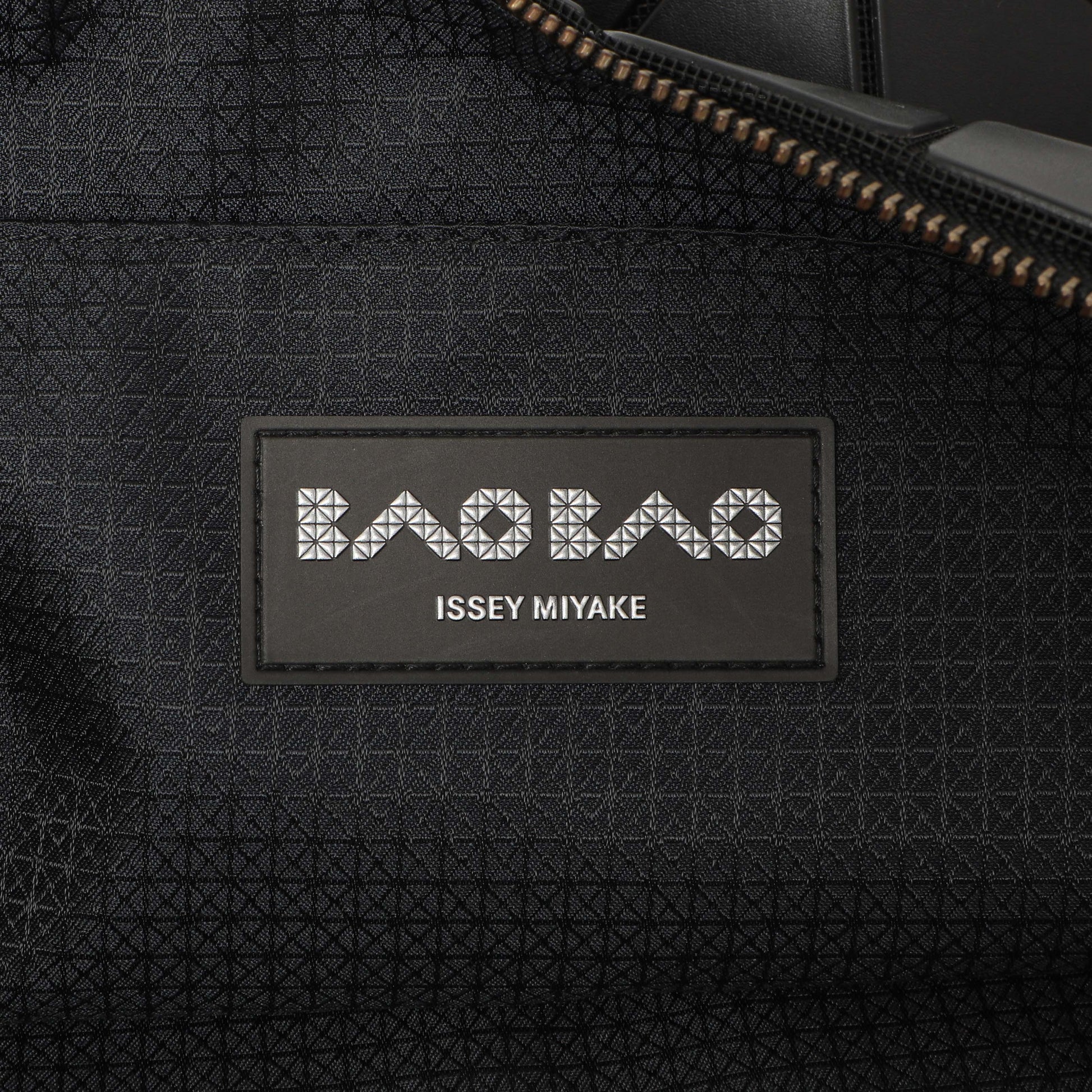 Exclusive Bao Bao Issey Miyake Shoulder Bag — Detail View