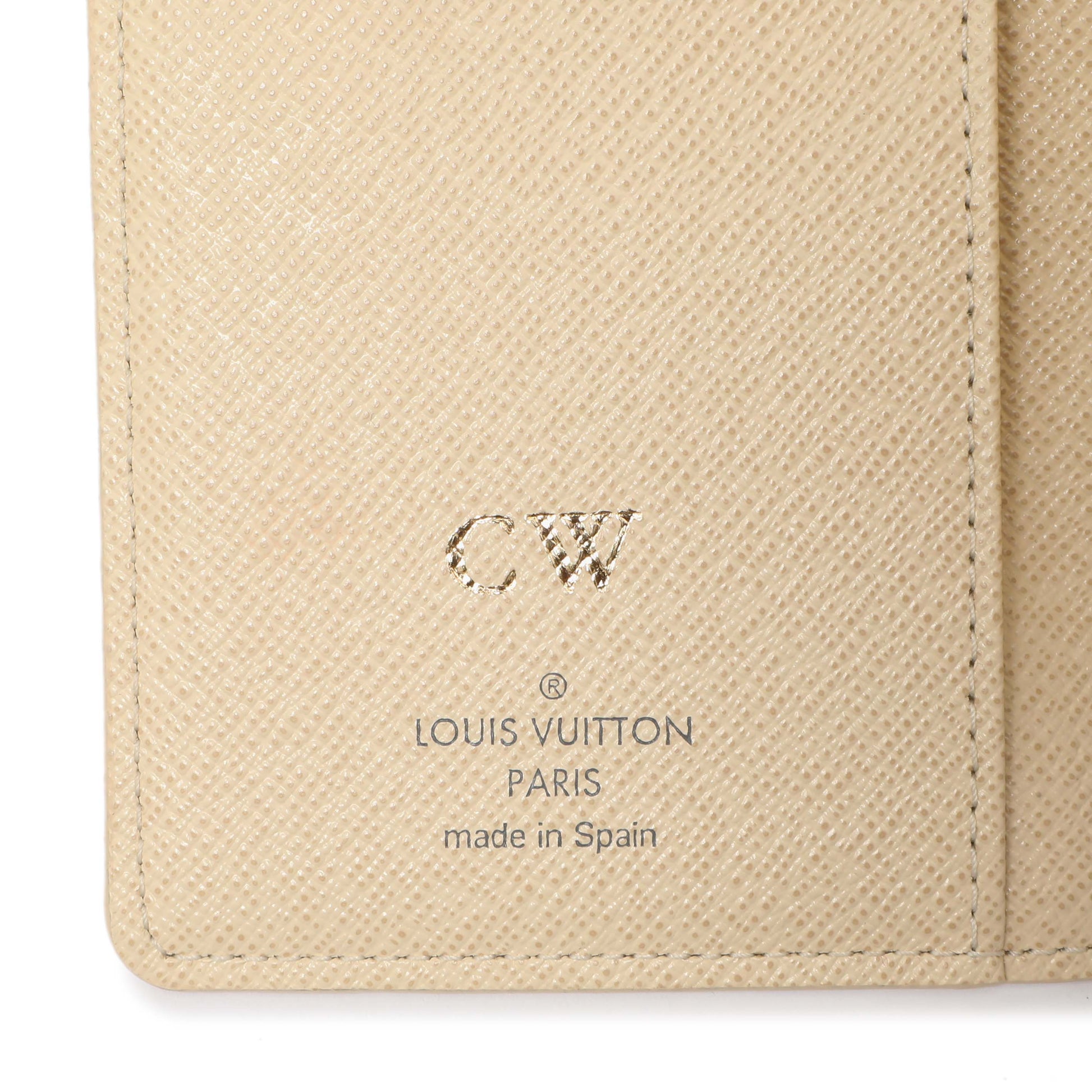 Exclusive Louis Vuitton Damier Azur Small Agenda Cover — Alternate View 7