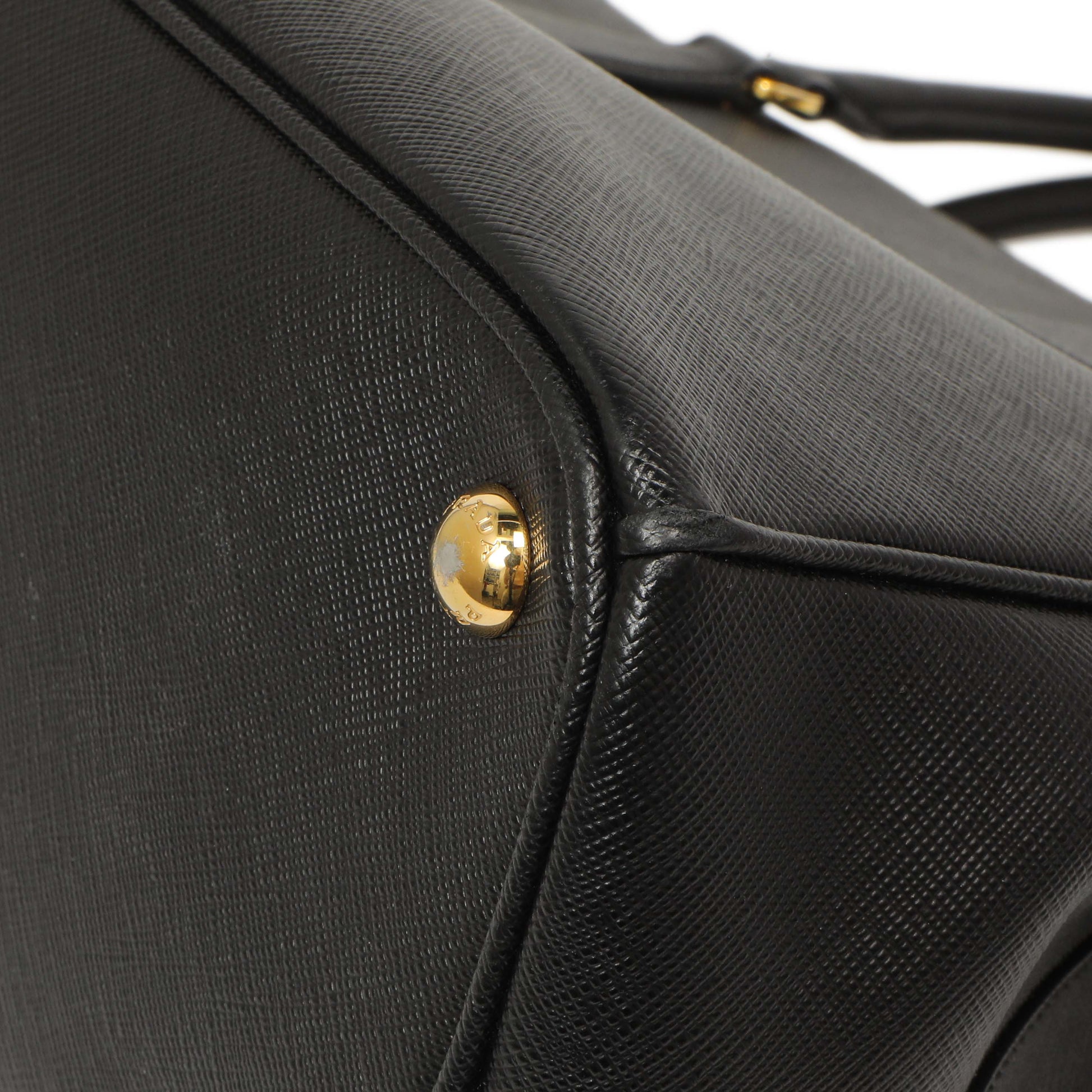 Exclusive Prada Black Saffiano Medium Galleria Double Zip Tote — Alternate View 7