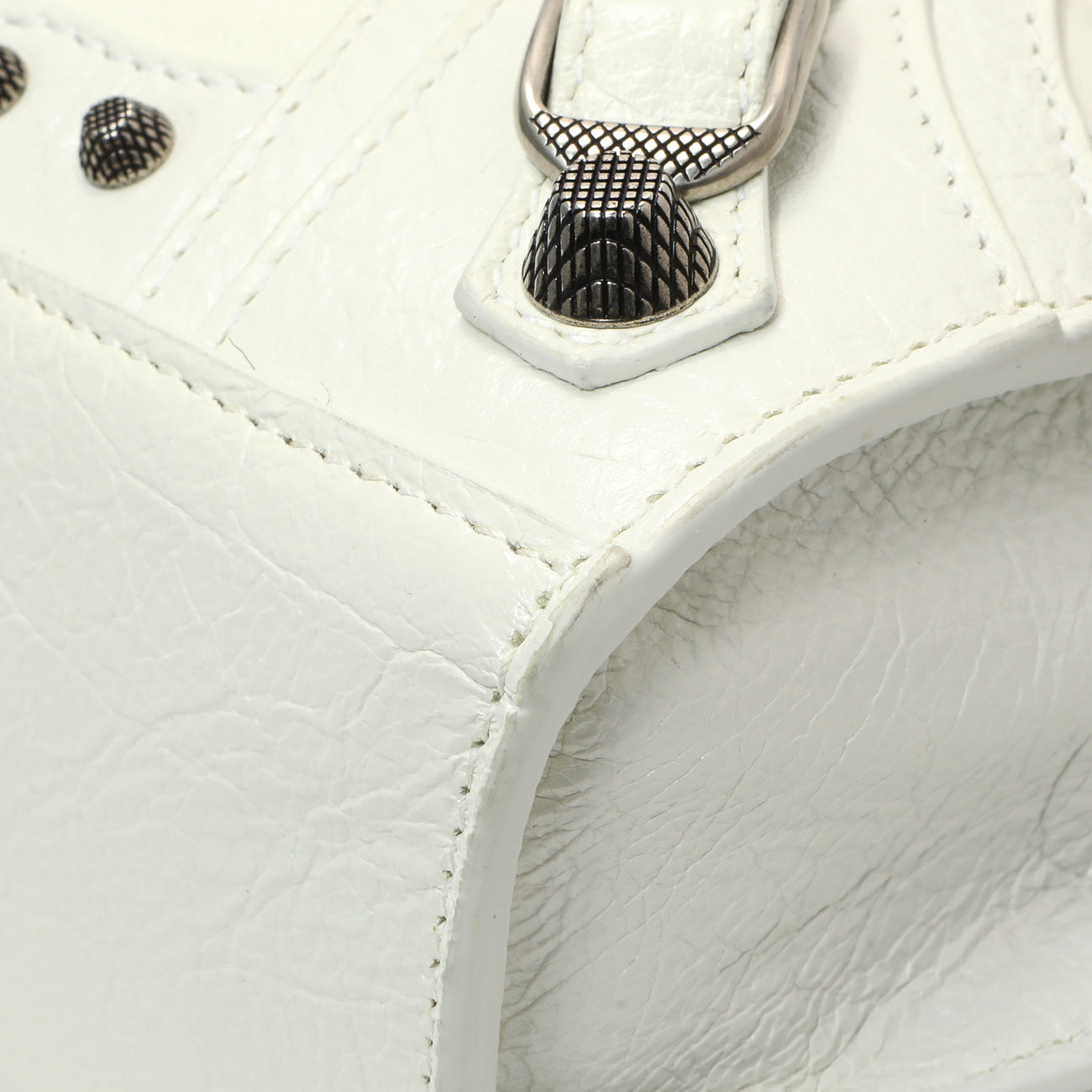 Exclusive Balenciaga White Agneau Arena Neo Cagole Handbag XS — Detail View