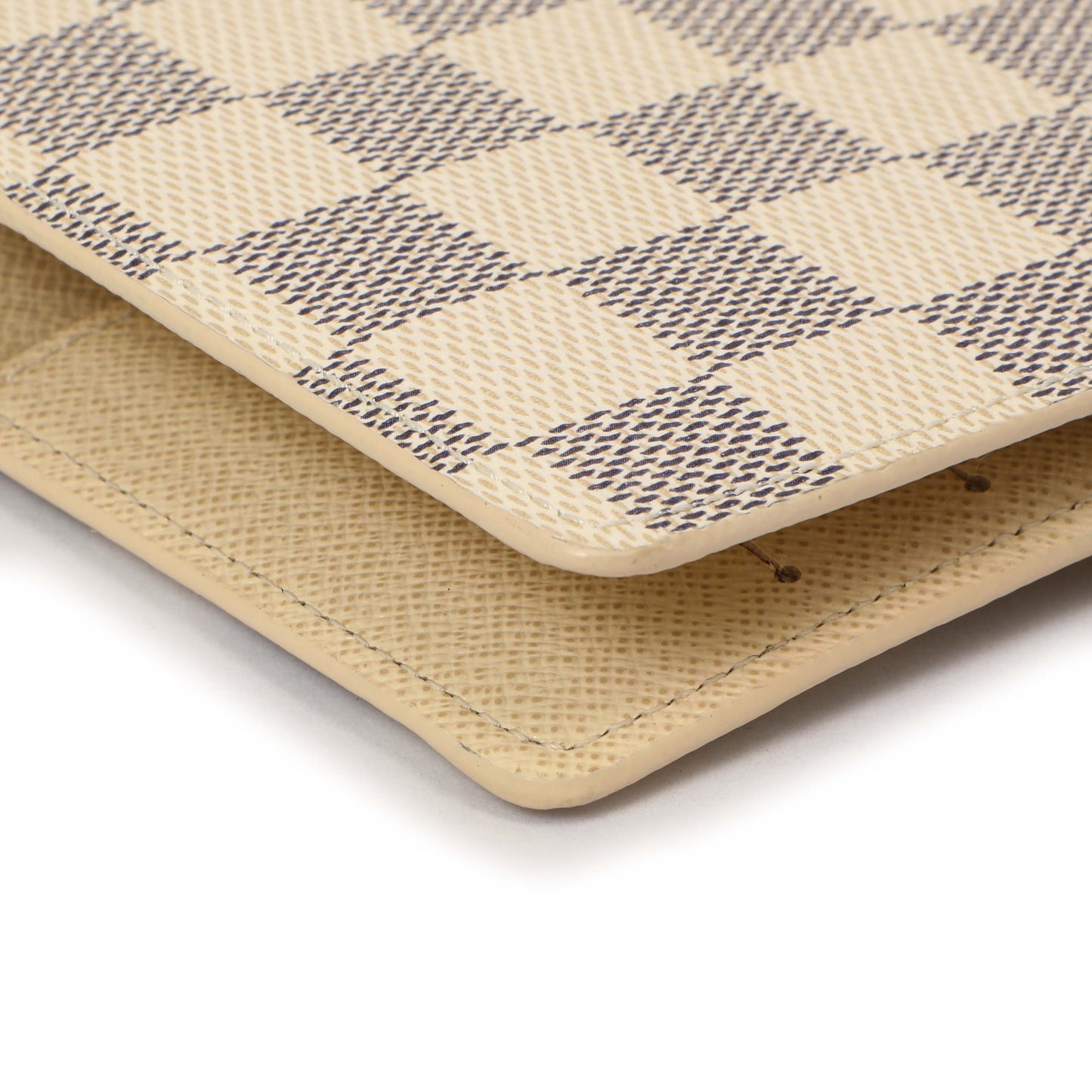 Exclusive Louis Vuitton Damier Azur Small Agenda Cover — Detail View