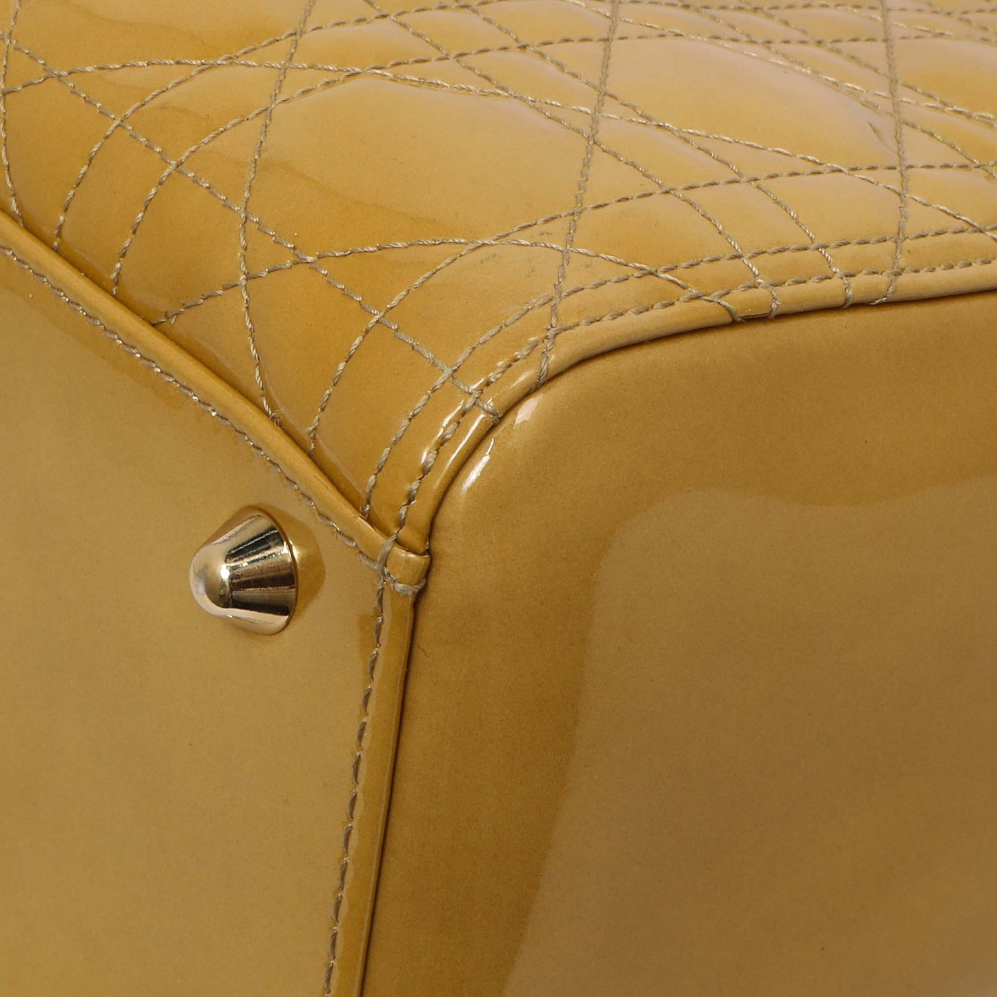 Exclusive Christian Dior Beige Patent Cannage Large Lady Dior — Detail View