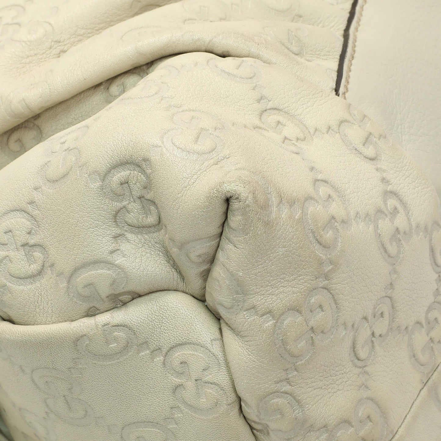 Exclusive Gucci Guccissima Cream Hysteria Handbag — Top View