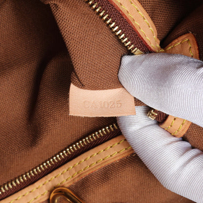 Exclusive Louis Vuitton Monogram Batignolles Horizontal — Alternate View 10