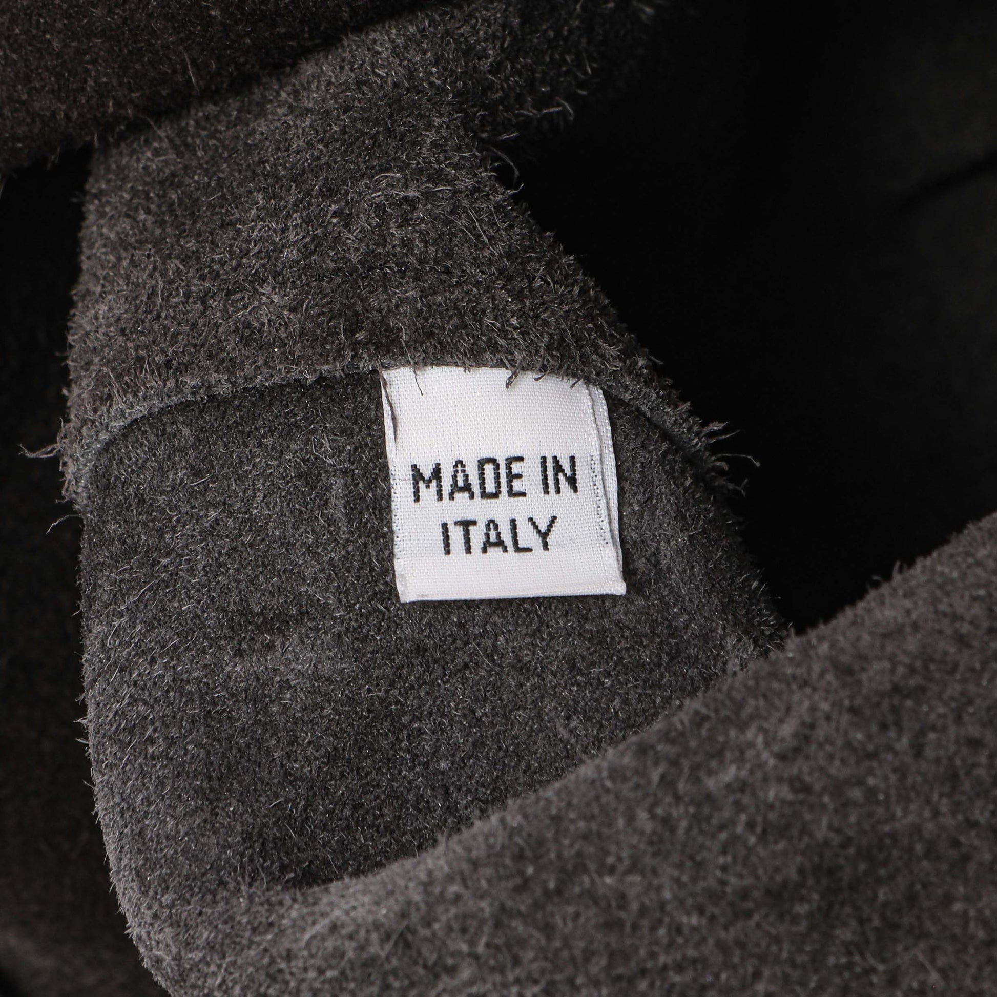 Exclusive Mansur Gavriel Black Tumbled Calfskin Bucket Bag — Alternate View 11
