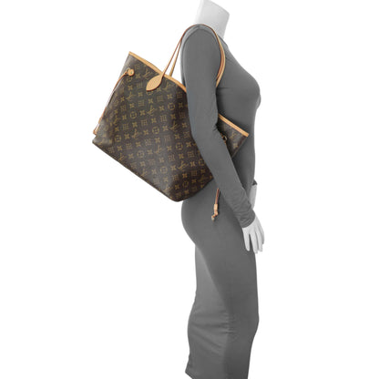 Exclusive Louis Vuitton Monogram Neo Neverfull MM — Alternate View 13