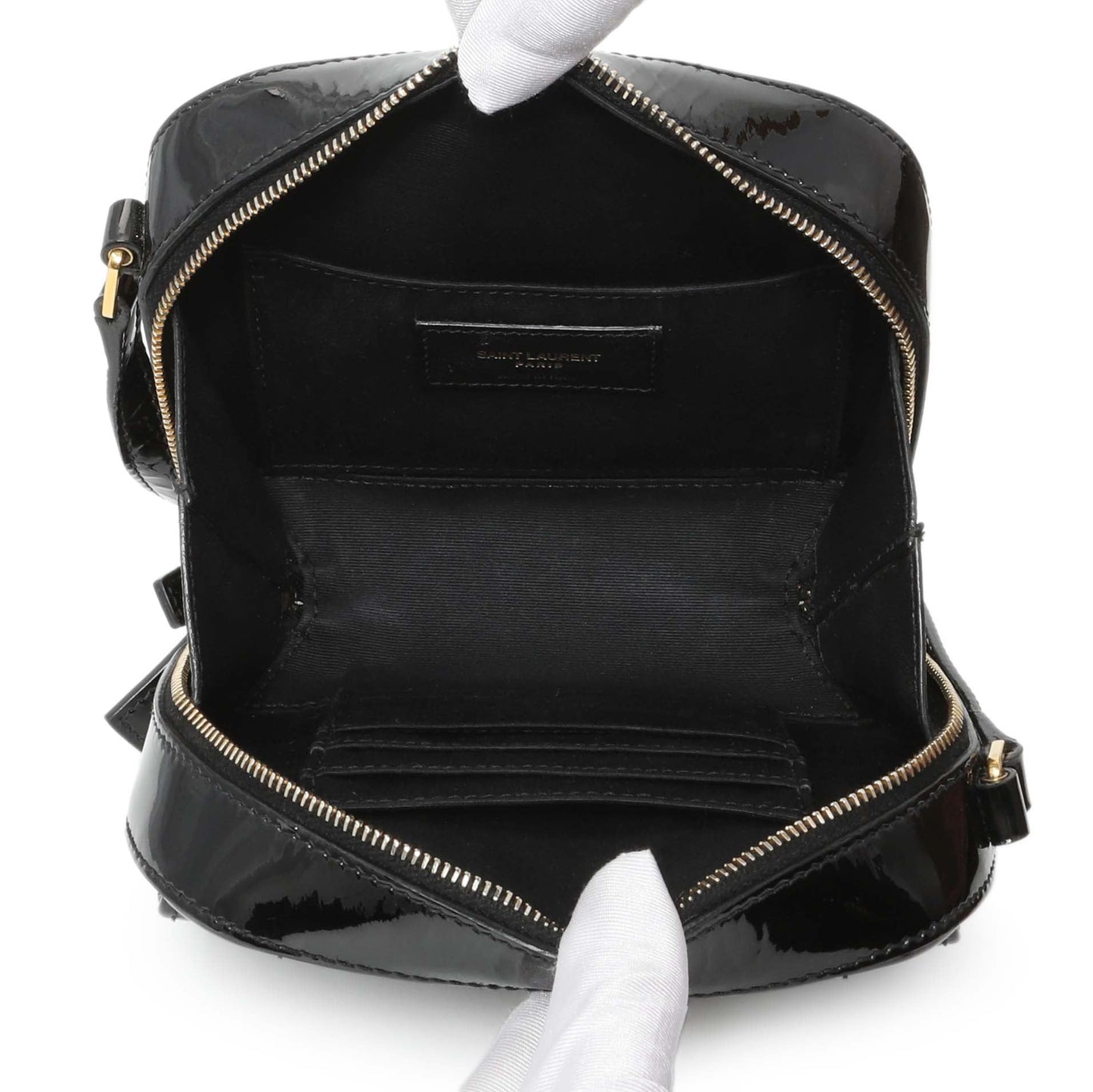 Exclusive Saint Laurent Black Patent Matelasse Monogram Mini Vicky Camera Bag — Alternate View 8