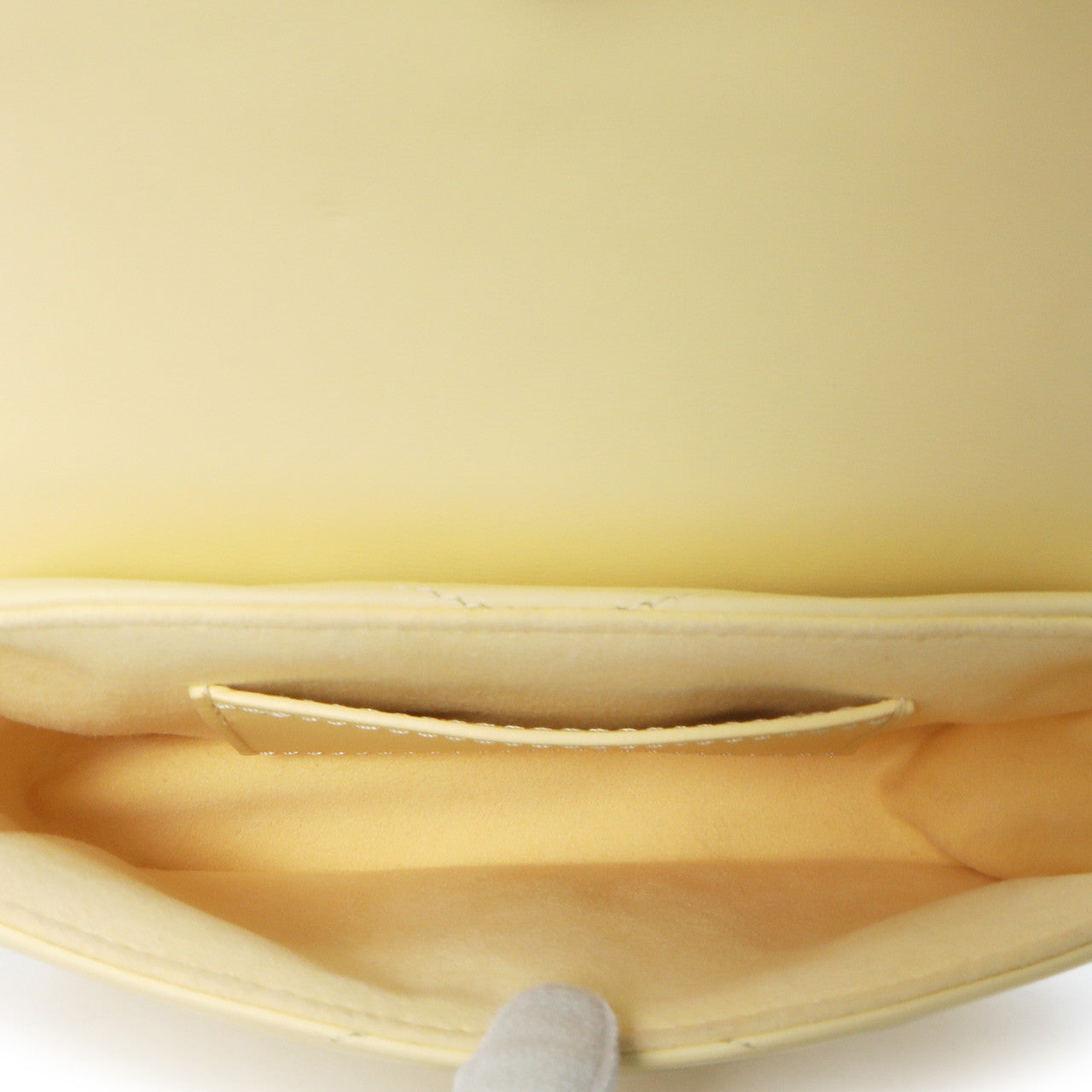 Exclusive Louis Vuitton Banane Calfskin New Wave Multi Pochette — Detail View