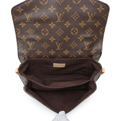 Exclusive Louis Vuitton Monogram Pochette Metis — Top View