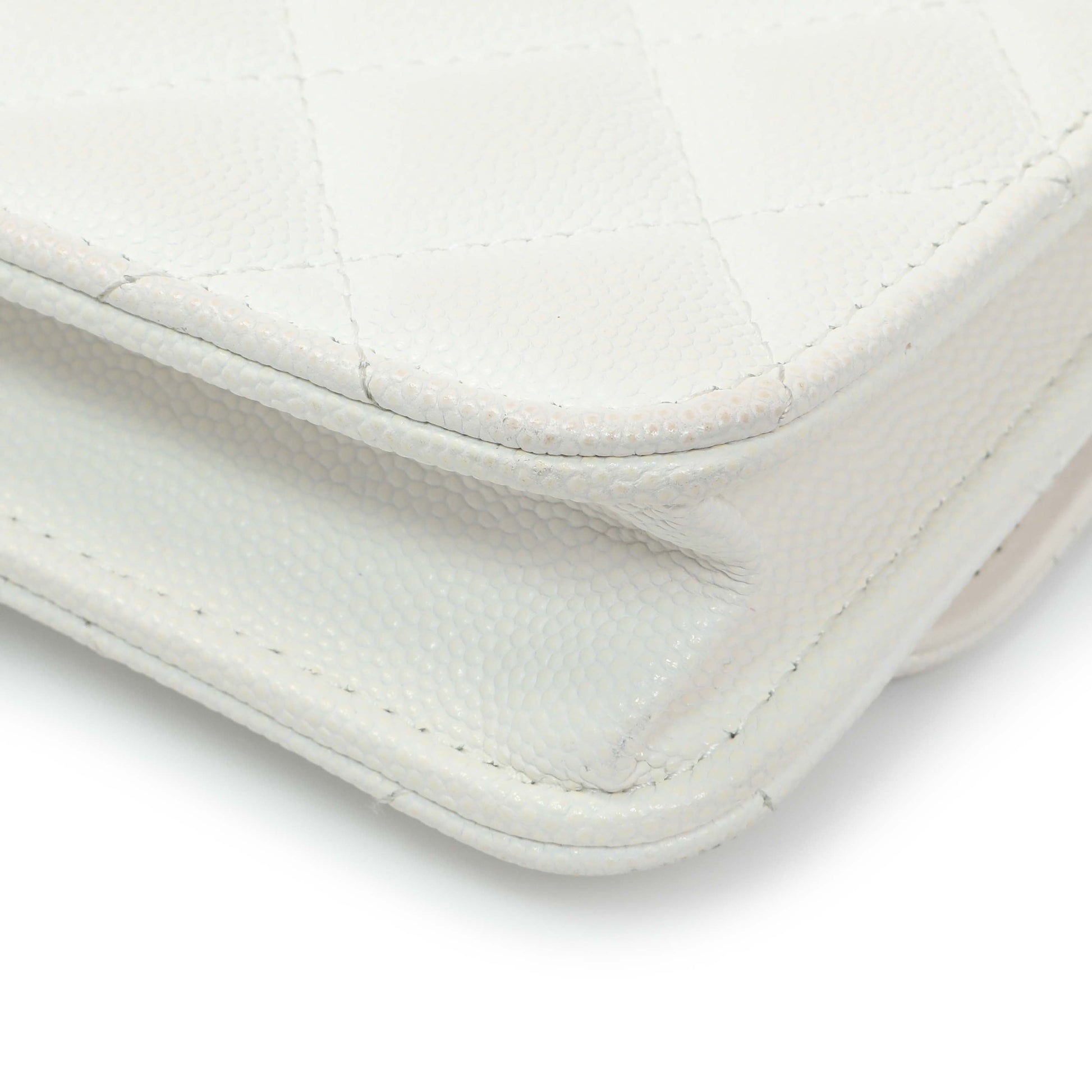 Exclusive Chanel White Caviar Quilted Flap Phone Holder With Chain — Alternate View 7