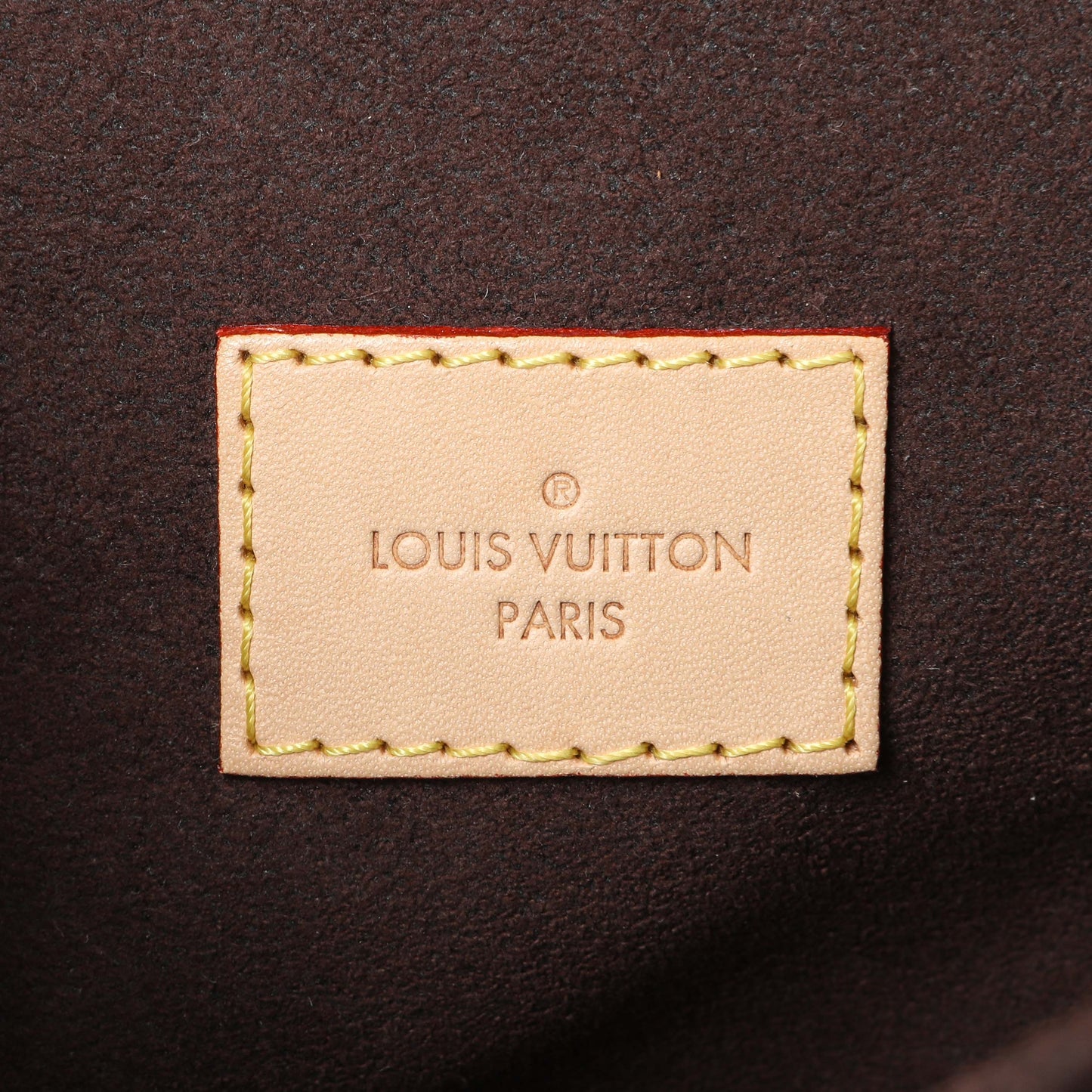 Exclusive Louis Vuitton Monogram Pochette Metis — Detail View
