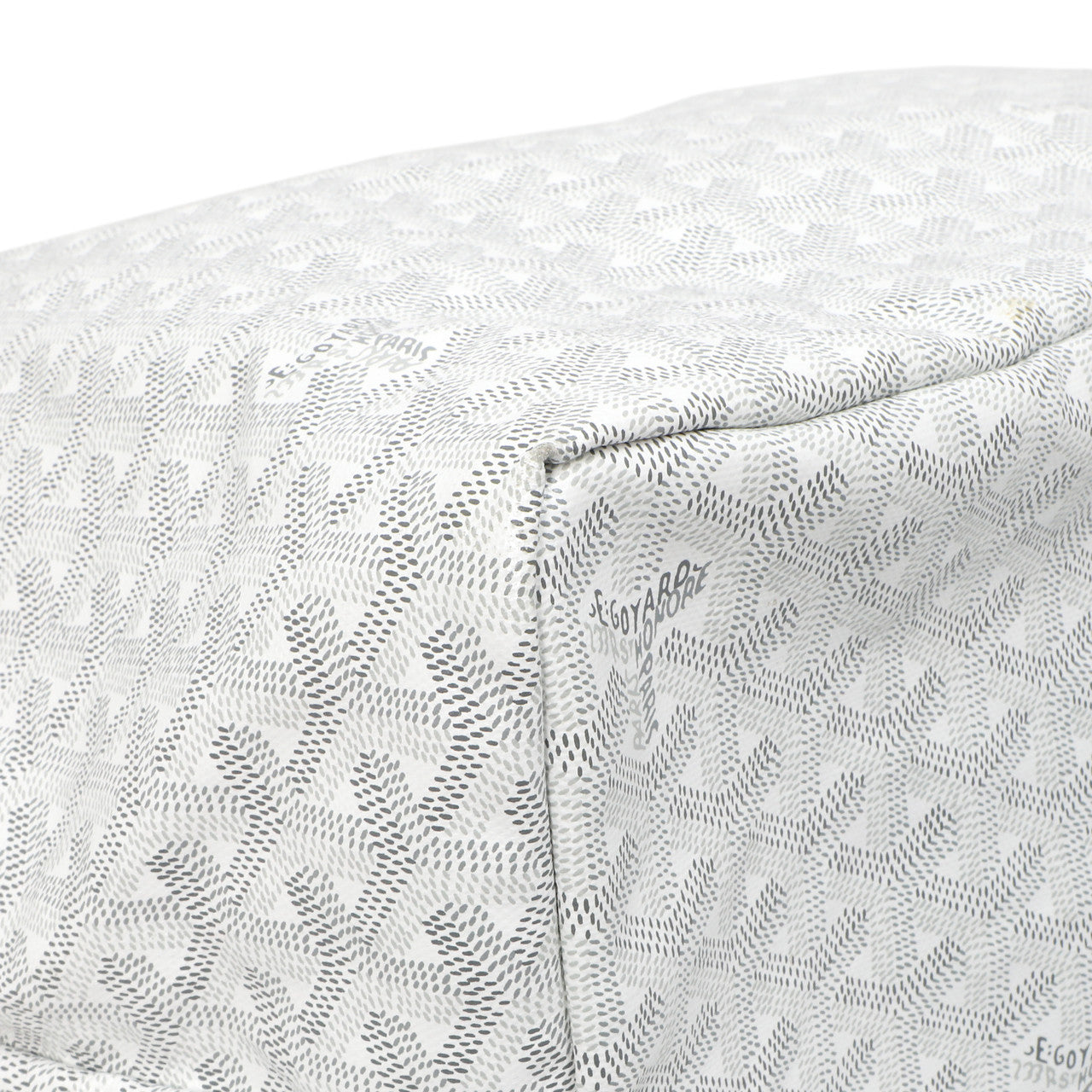 Exclusive Goyard White Goyardine Saint Louis GM — Alternate View 7