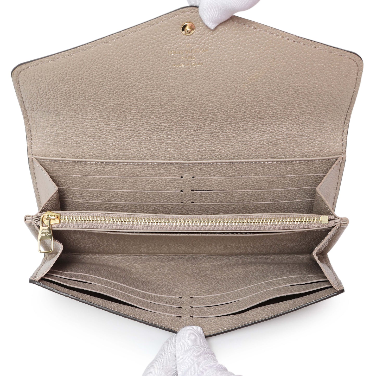 Exclusive Louis Vuitton Tourterelle Empreinte Sarah Wallet — Alternate View 8