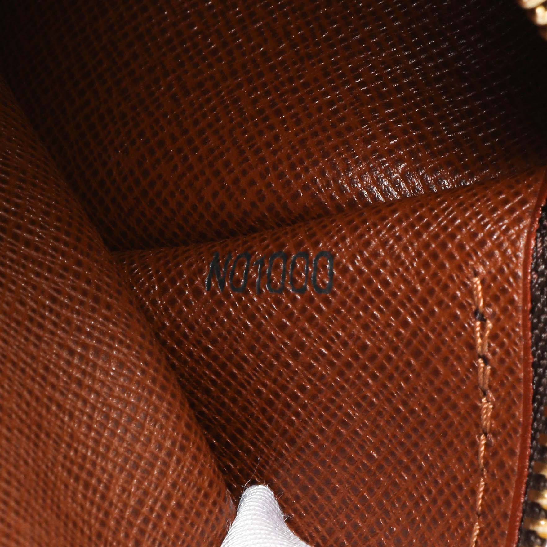 Exclusive Louis Vuitton Monogram Papillon 30 — Lifestyle View