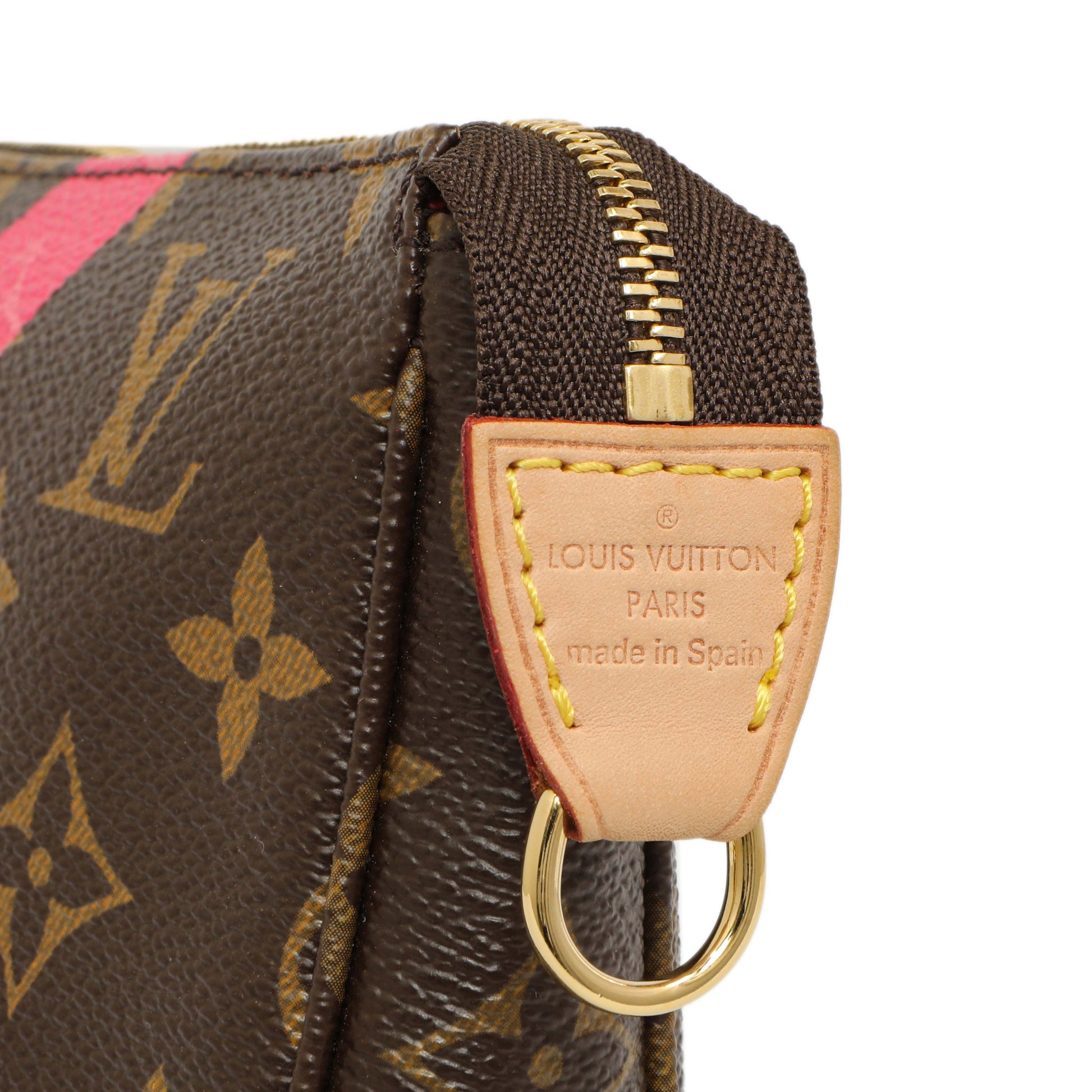 Exclusive Louis Vuitton Monogram Grenade V Pochette Accessories — Detail View