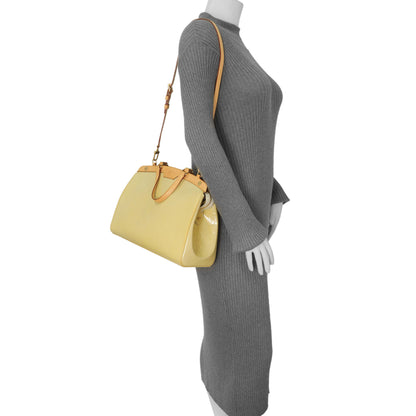 Exclusive Louis Vuitton Blanc Corail Vernis Brea MM — Alternate View 11