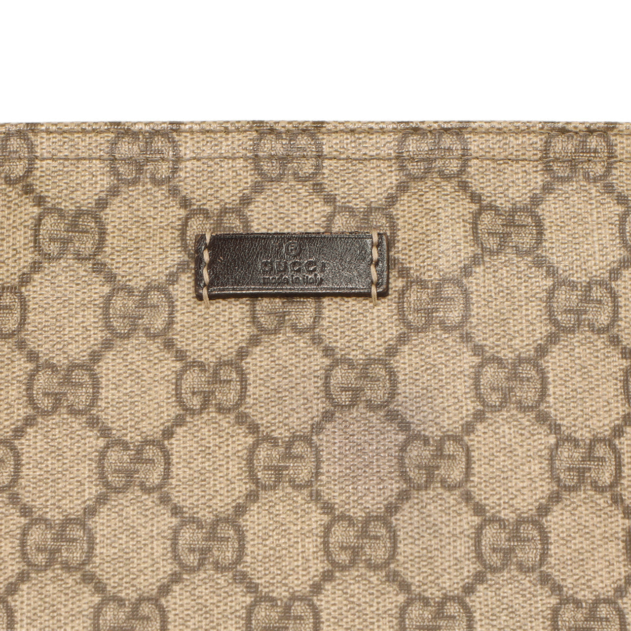 Exclusive Gucci GG Plus Flat Messenger Bag — Detail View