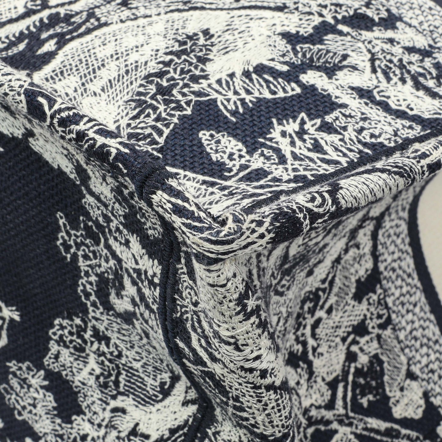 Exclusive Christian Dior Canvas Embroidered Dioriviera Reverse Striped Toile De Jouy Large Book Tote — Alternate View 7