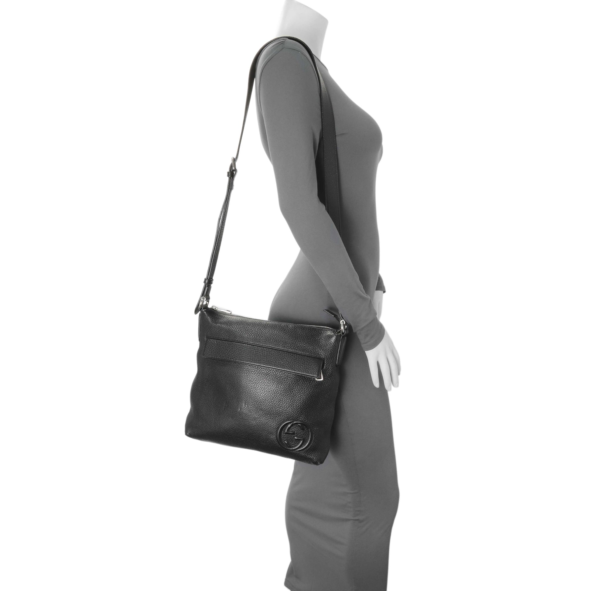 Exclusive Gucci Black Pebbled Calfskin Medium Soho Messenger Bag — Alternate View 12