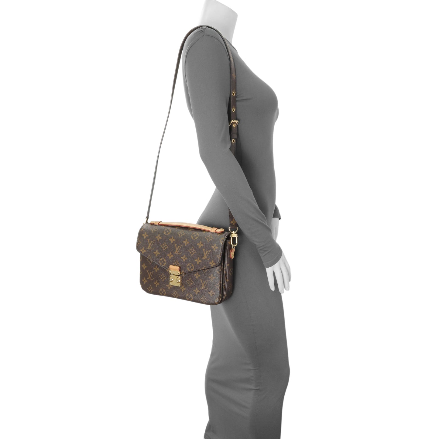 Exclusive Louis Vuitton Monogram Pochette Metis — Alternate View 8