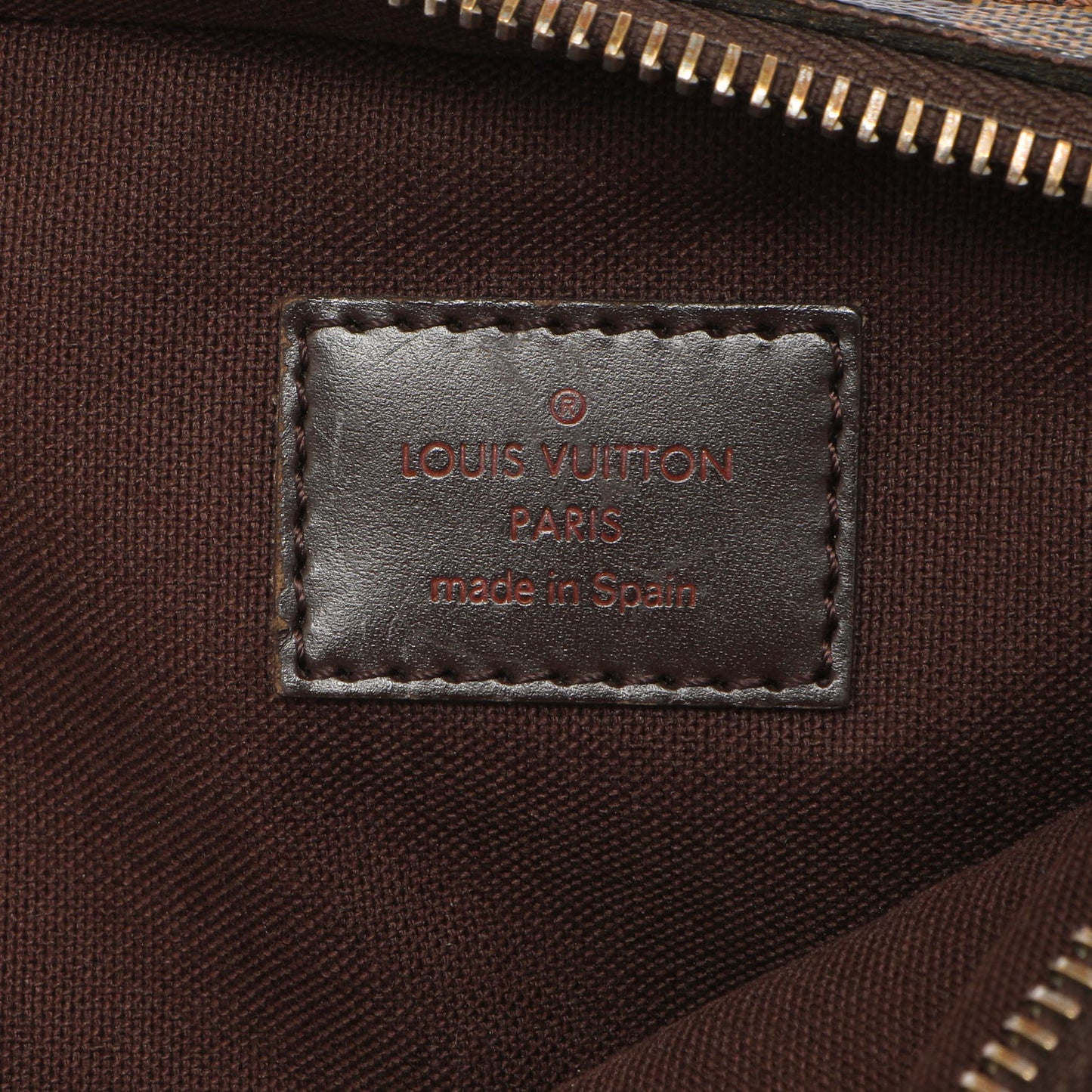 Exclusive Louis Vuitton Damier Ebene Geronimos — Detail View