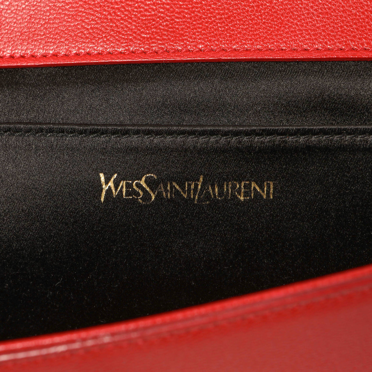 Exclusive Saint Laurent Red Calfskin Monogram Belle de Jour Clutch — Detail View