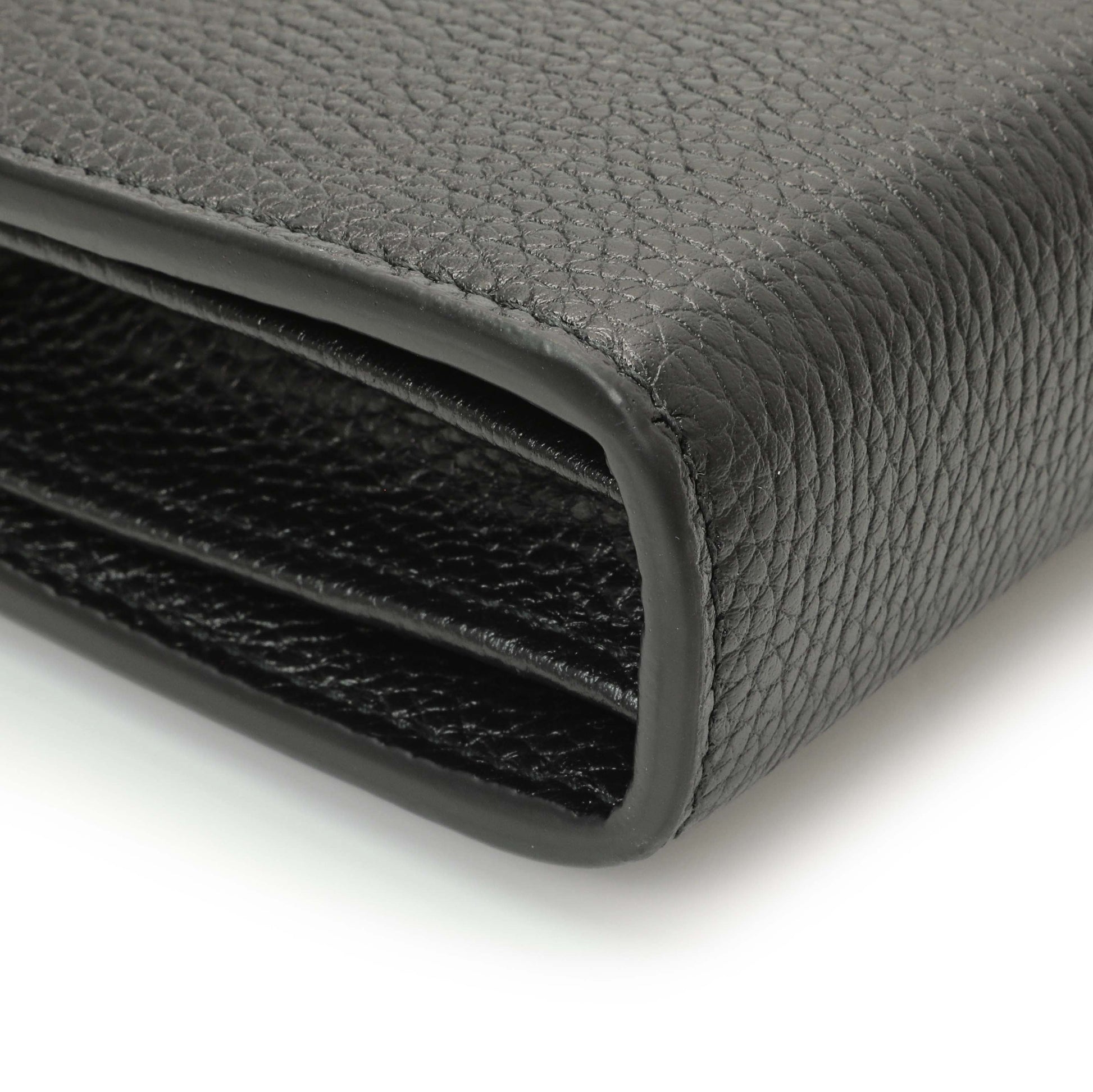 Exclusive Gucci Black Calfskin GG Marmont Chain Wallet — Lifestyle View