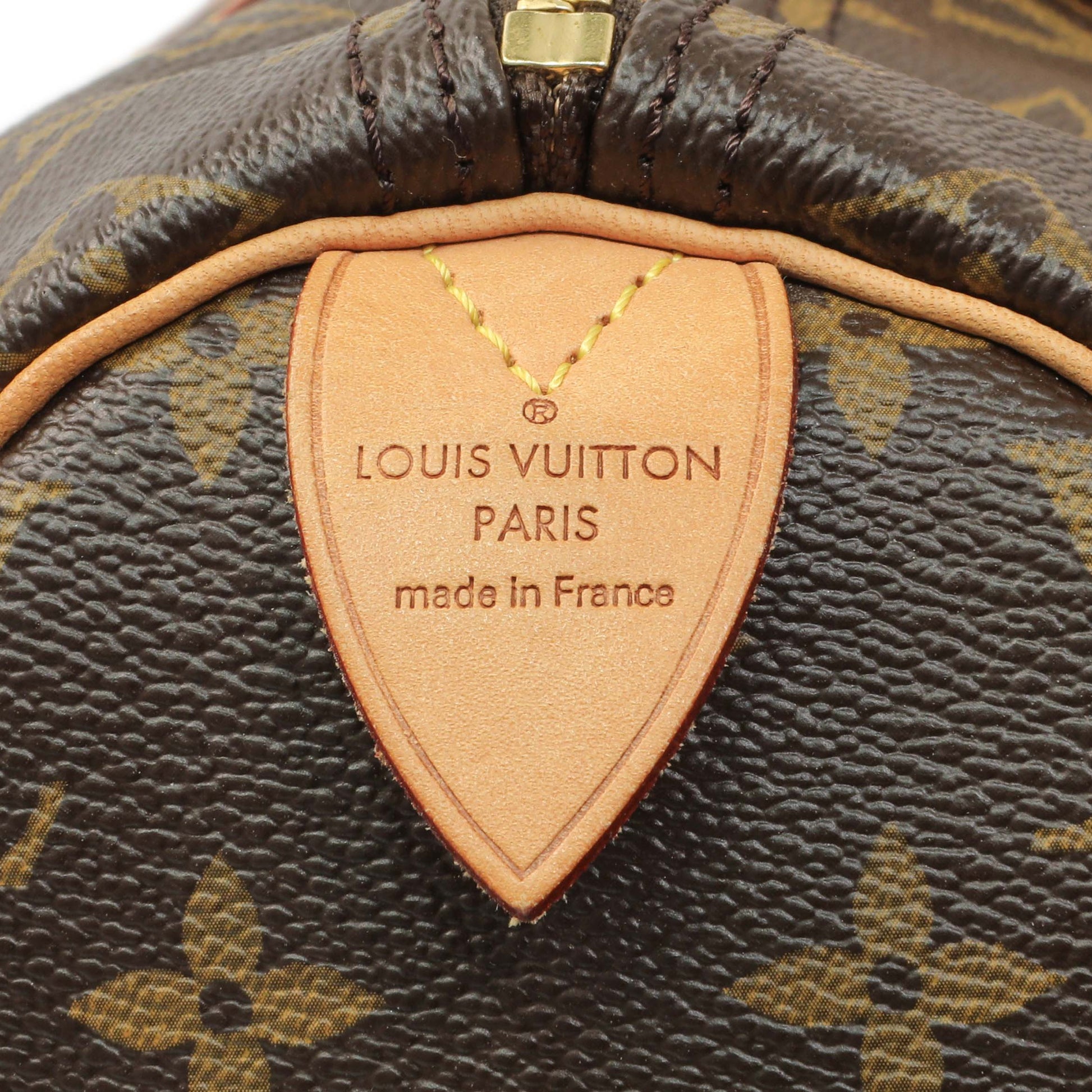 Exclusive Louis Vuitton Monogram Speedy 40 — Detail View
