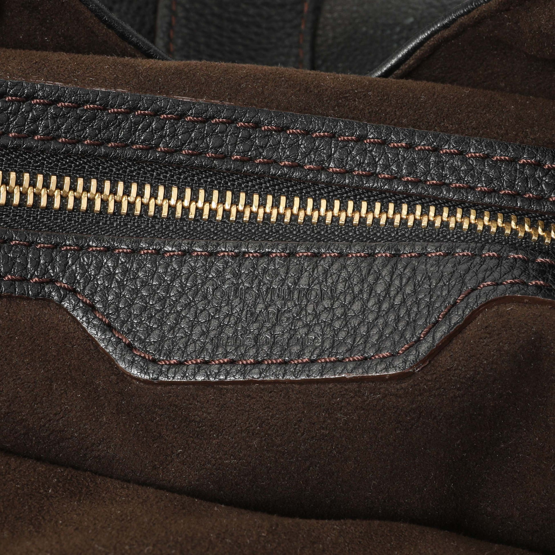 Exclusive Louis Vuitton Black Monogram Mahina L — Detail View