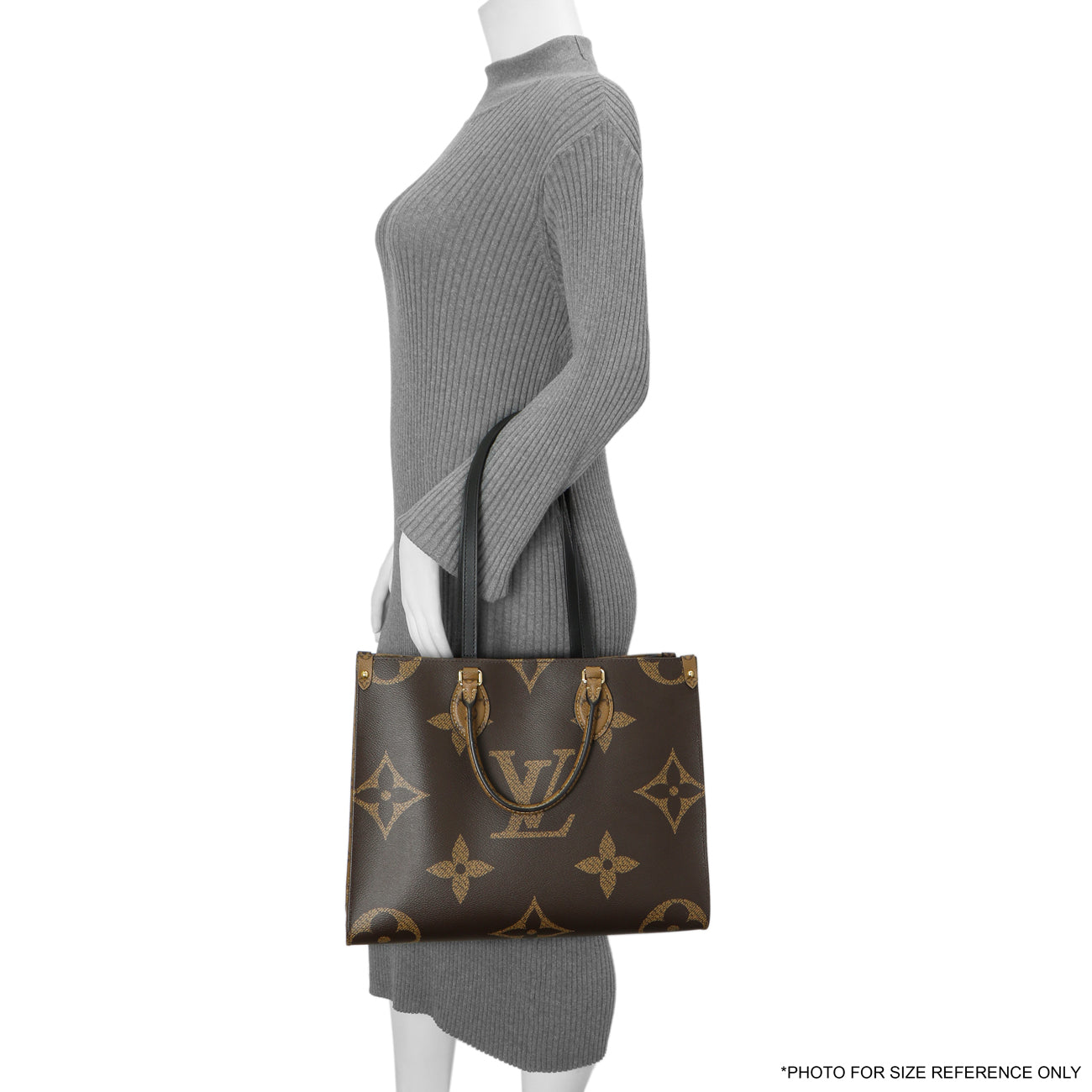 Exclusive Louis Vuitton Reverse Monogram Giant Onthego MM — Alternate View 12