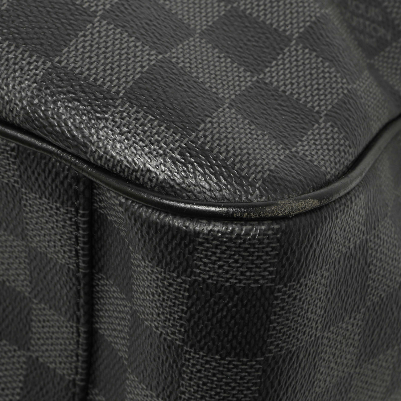 Exclusive Louis Vuitton Damier Graphite Tadao — Detail View