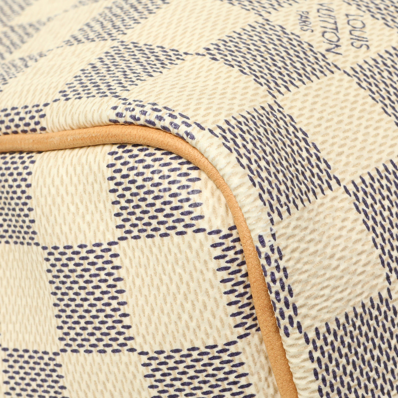 Exclusive Louis Vuitton Damier Azur Speedy Bandouliere 25 — Alternate View 8