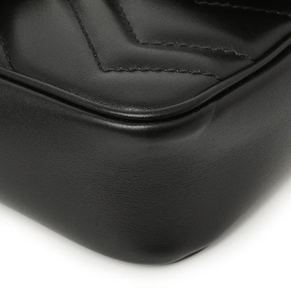 Exclusive Gucci Black Calfskin Matelasse Super Mini GG Marmont — Detail View